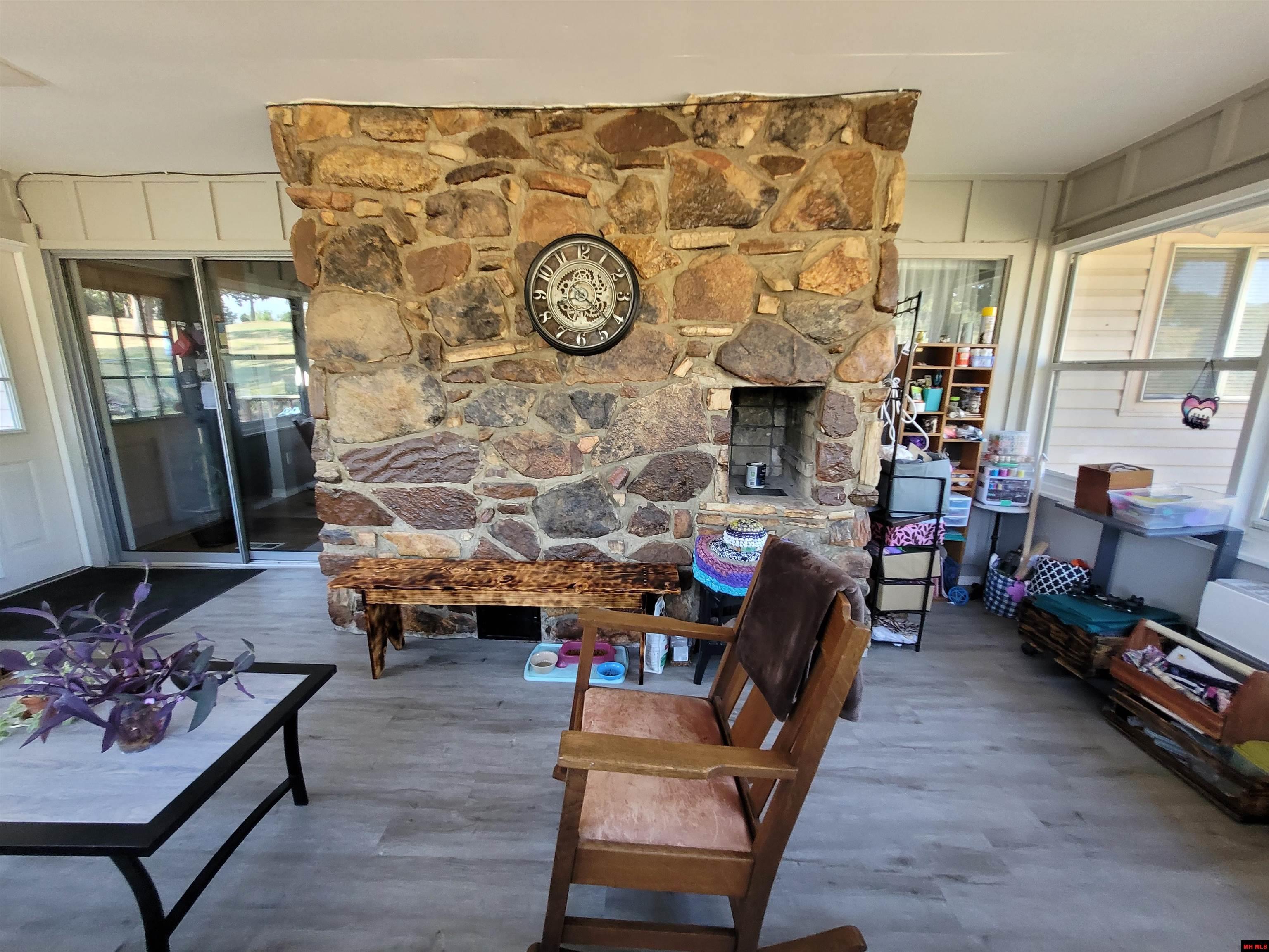 310 W GREEN VALLEY DRIVE Horseshoe Bend, AR 72512