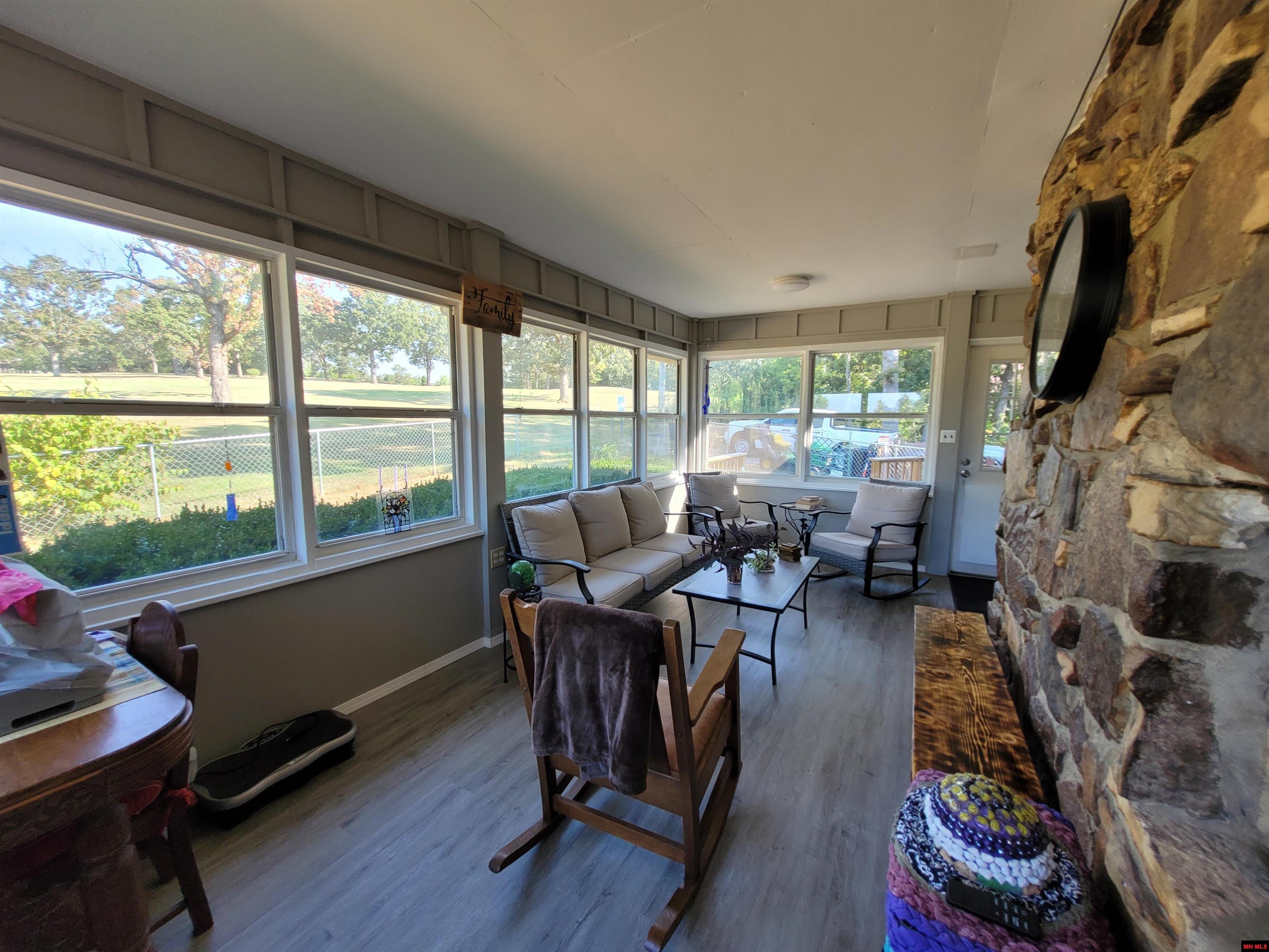 310 W GREEN VALLEY DRIVE Horseshoe Bend, AR 72512