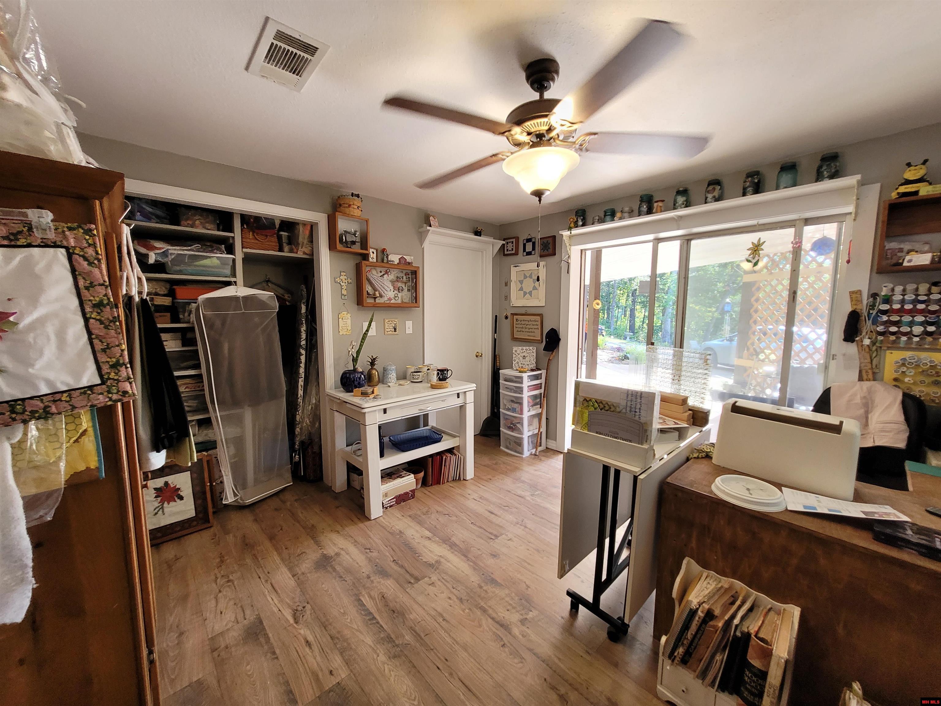 310 W GREEN VALLEY DRIVE Horseshoe Bend, AR 72512