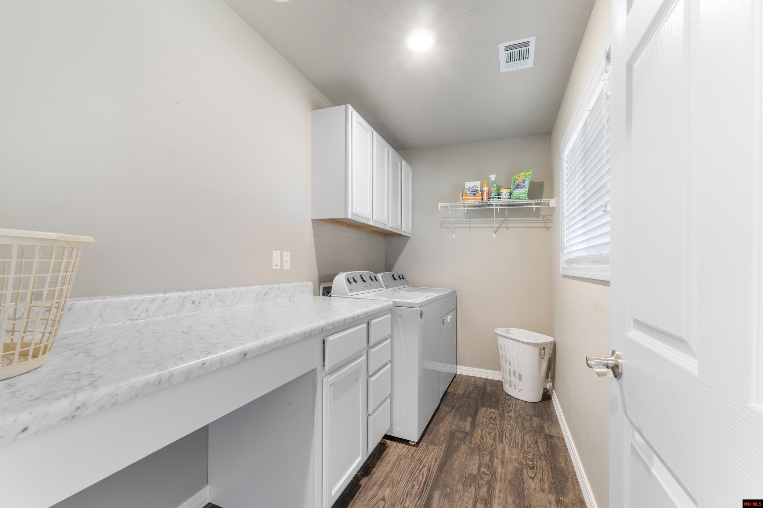 1912 MAUMEE COURT Mountain Home, AR 72653