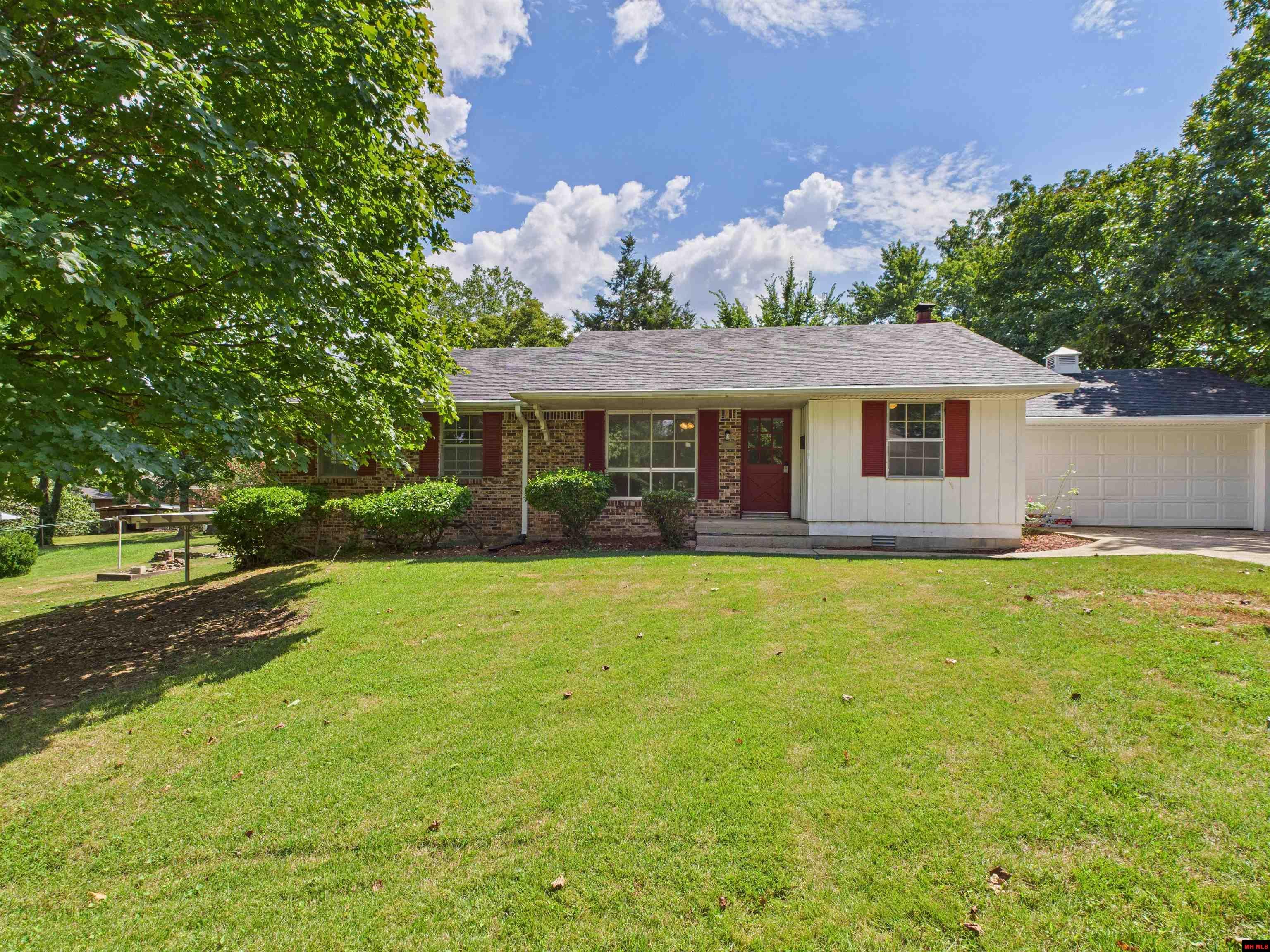 702 E 2ND STREET Mountain Home, AR 72653