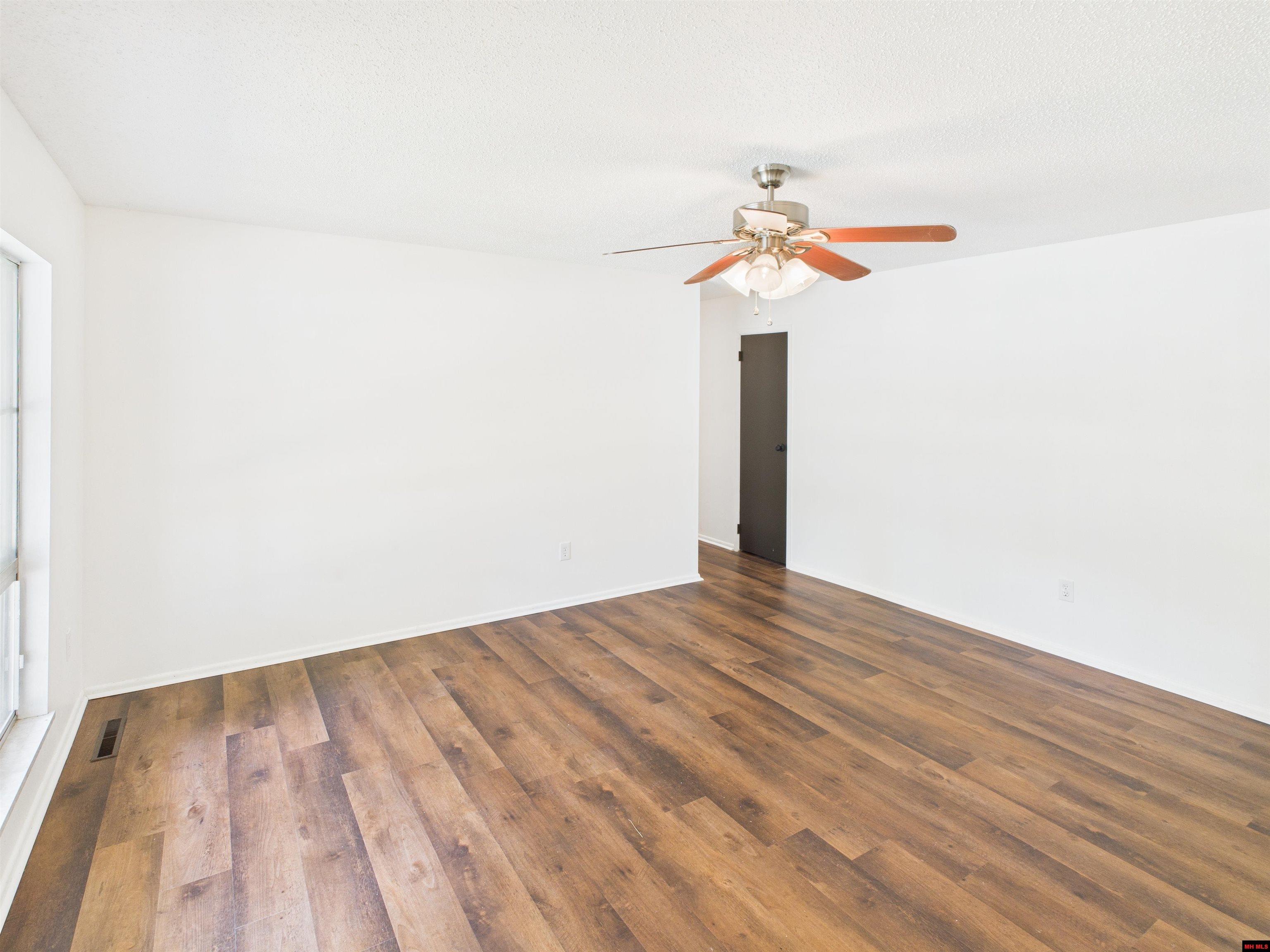 702 E 2ND STREET Mountain Home, AR 72653