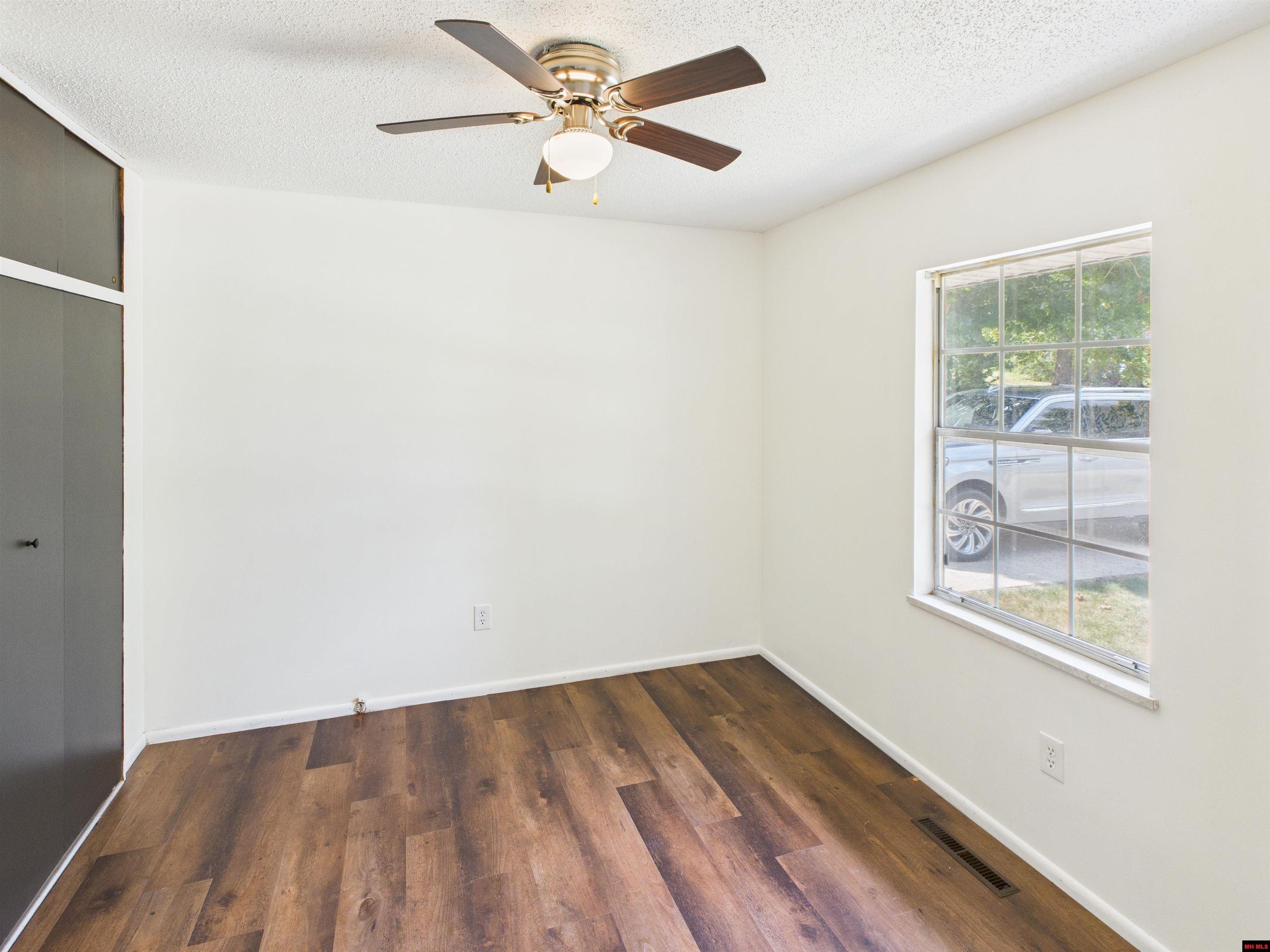 702 E 2ND STREET Mountain Home, AR 72653