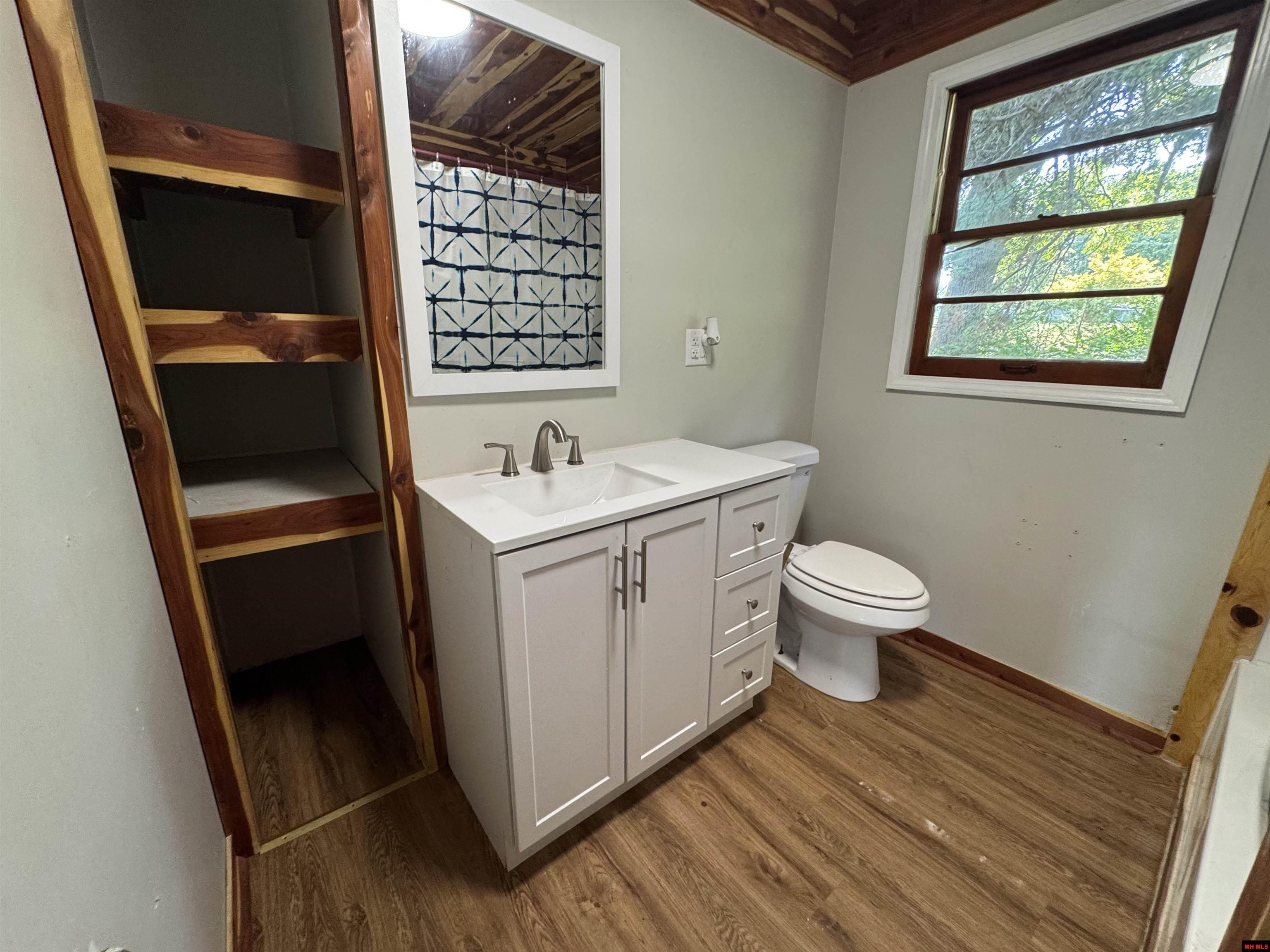 17 CR 253 Mountain Home, AR