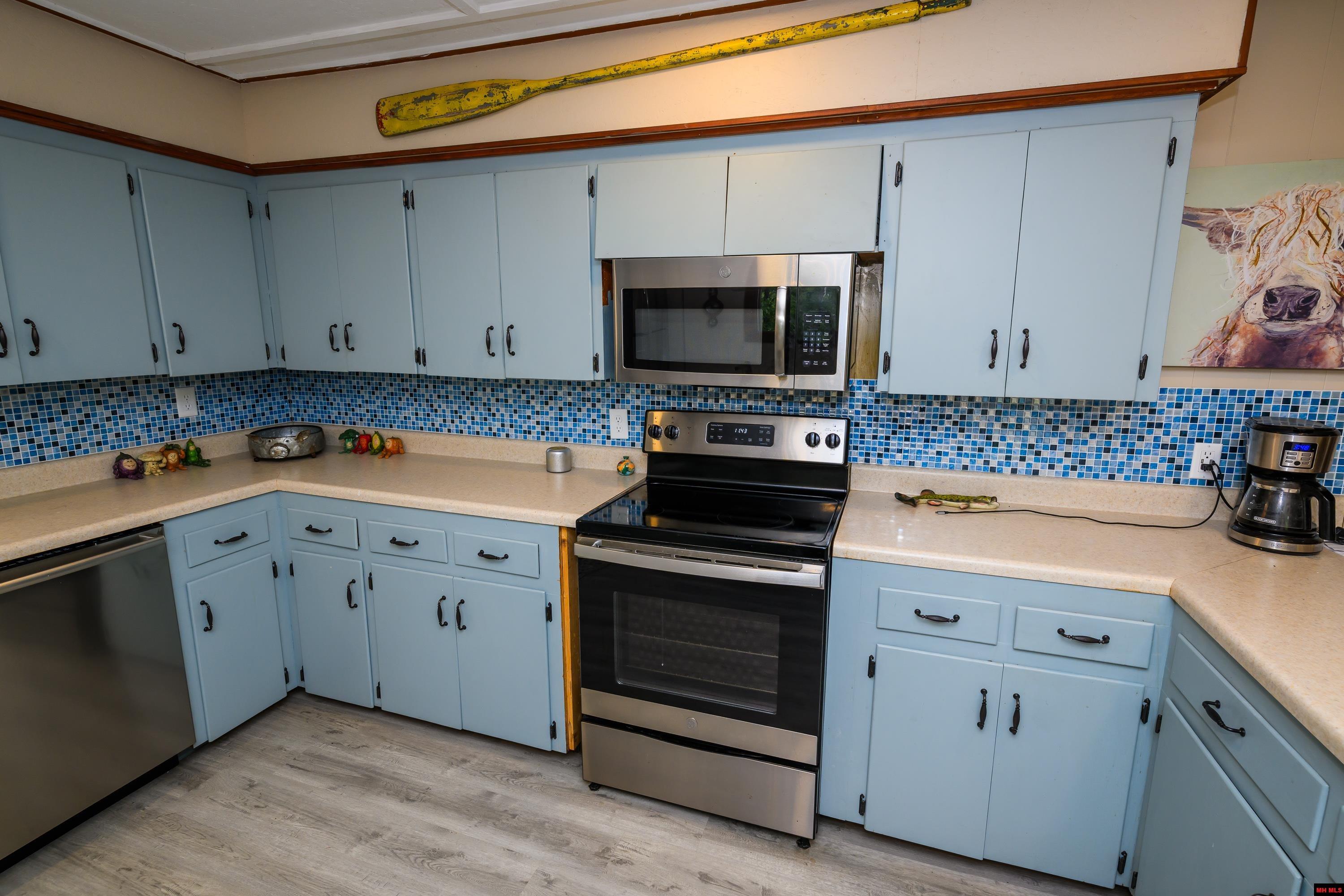 313 RUBY HOLLER LANDING Elizabeth, AR 72531