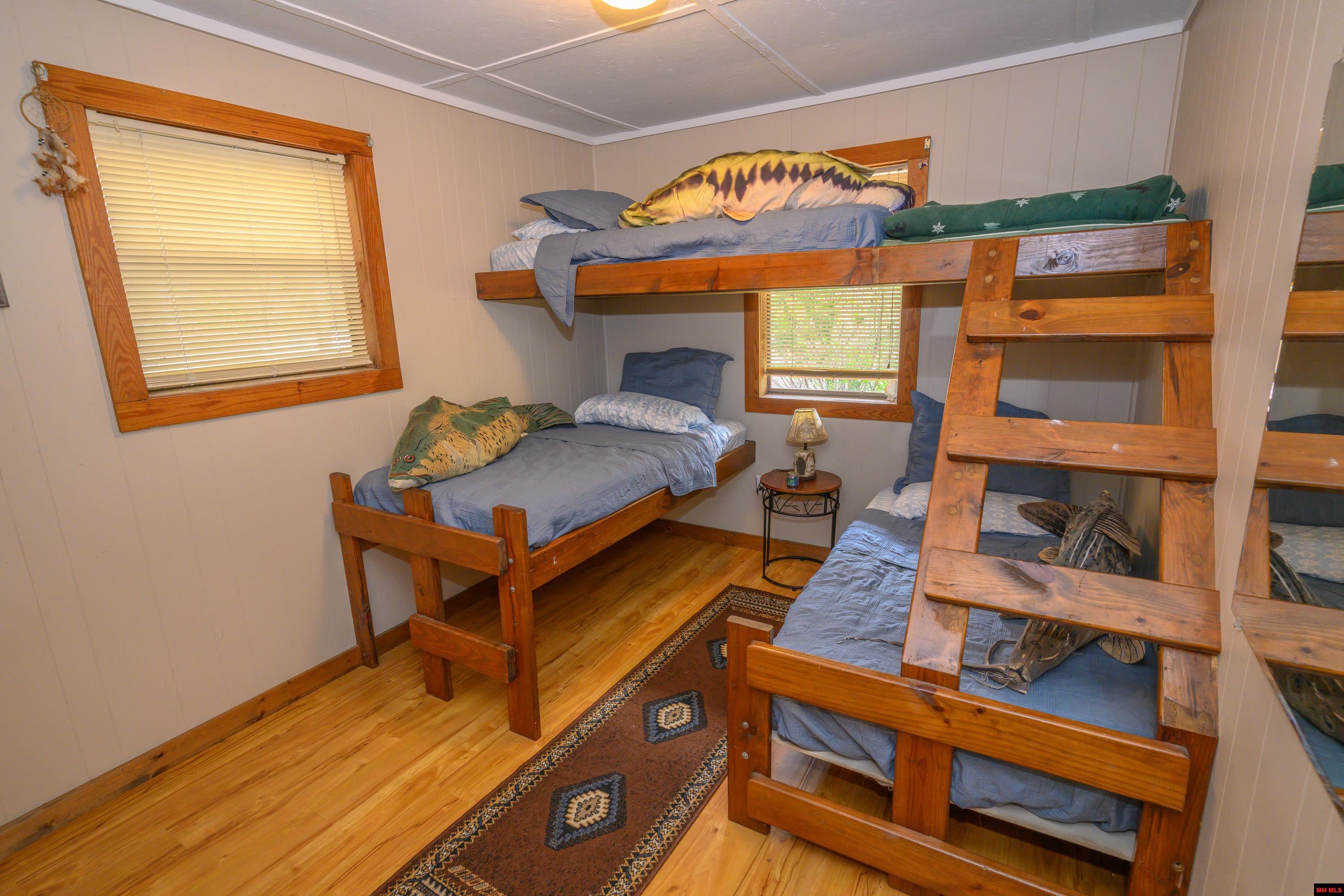 313 RUBY HOLLER LANDING Elizabeth, AR 72531