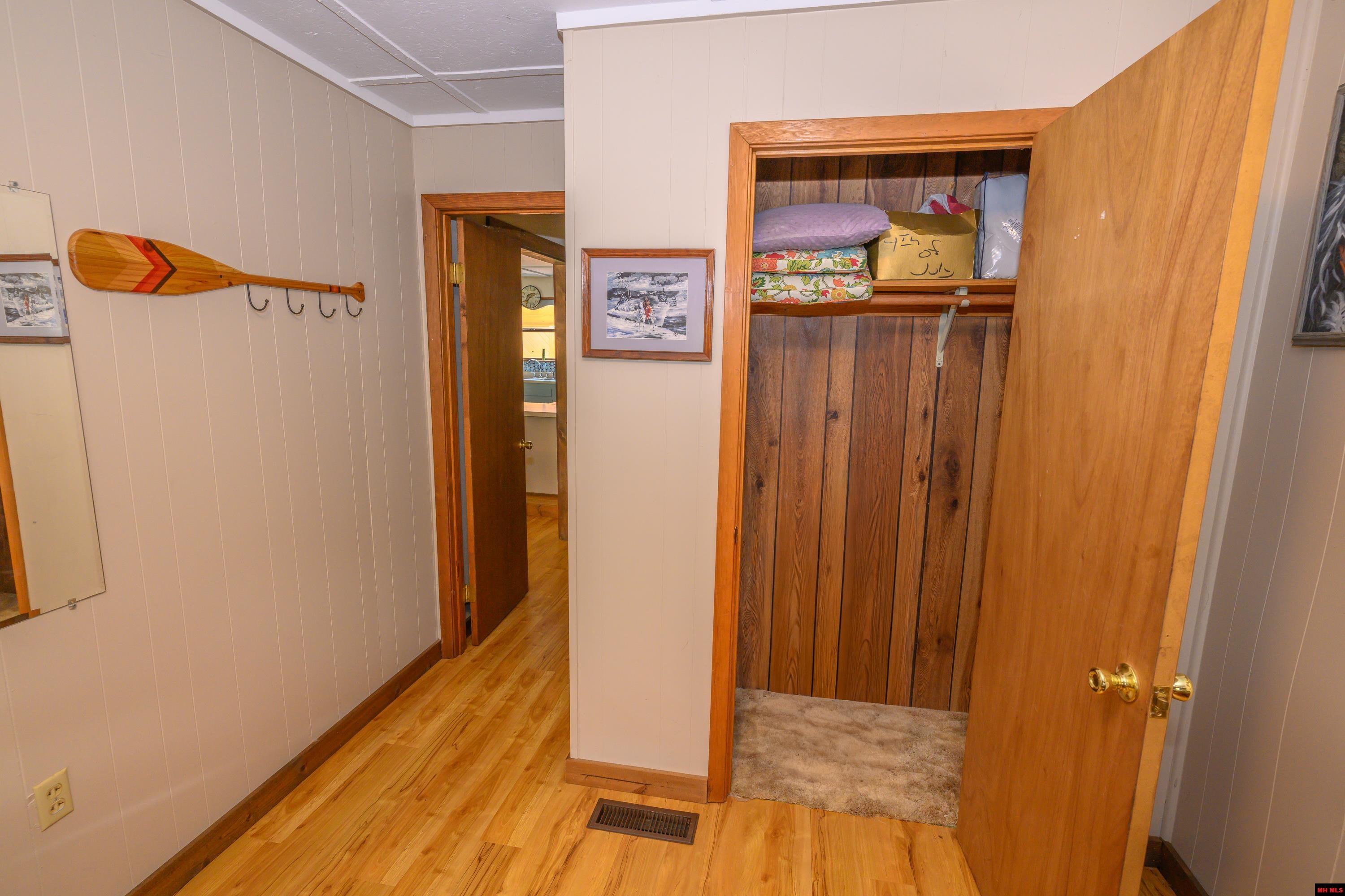 313 RUBY HOLLER LANDING Elizabeth, AR 72531