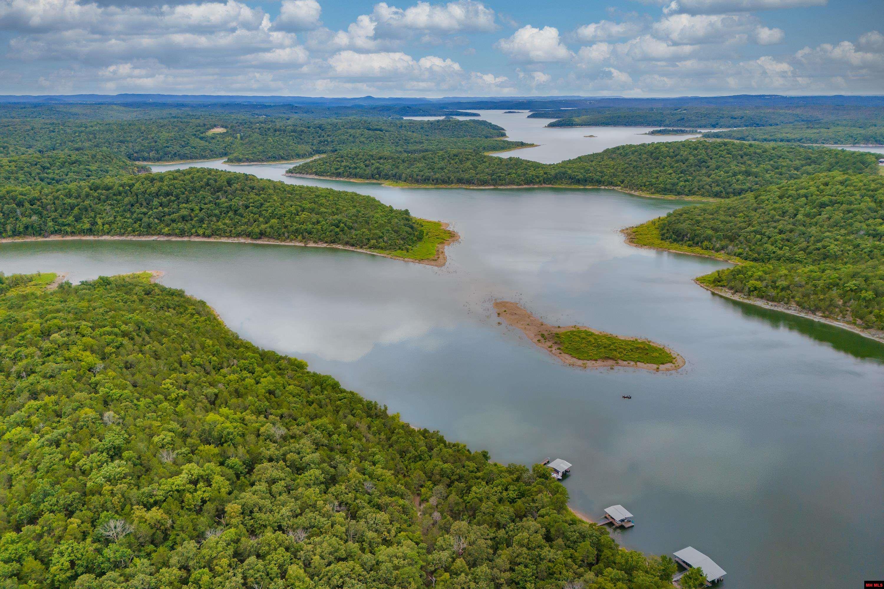 313 RUBY HOLLER LANDING Elizabeth, AR 72531