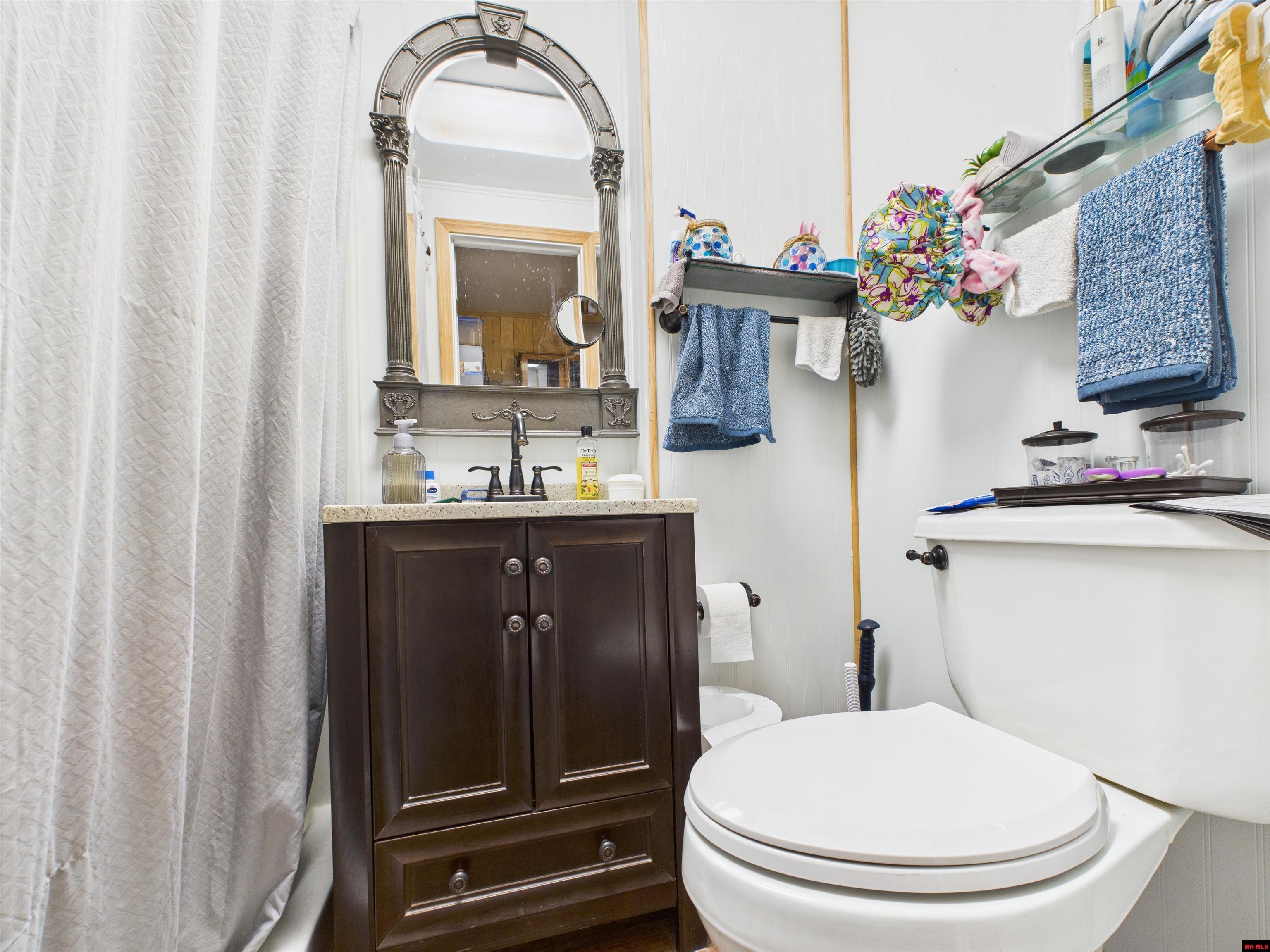 210 Northwest Street