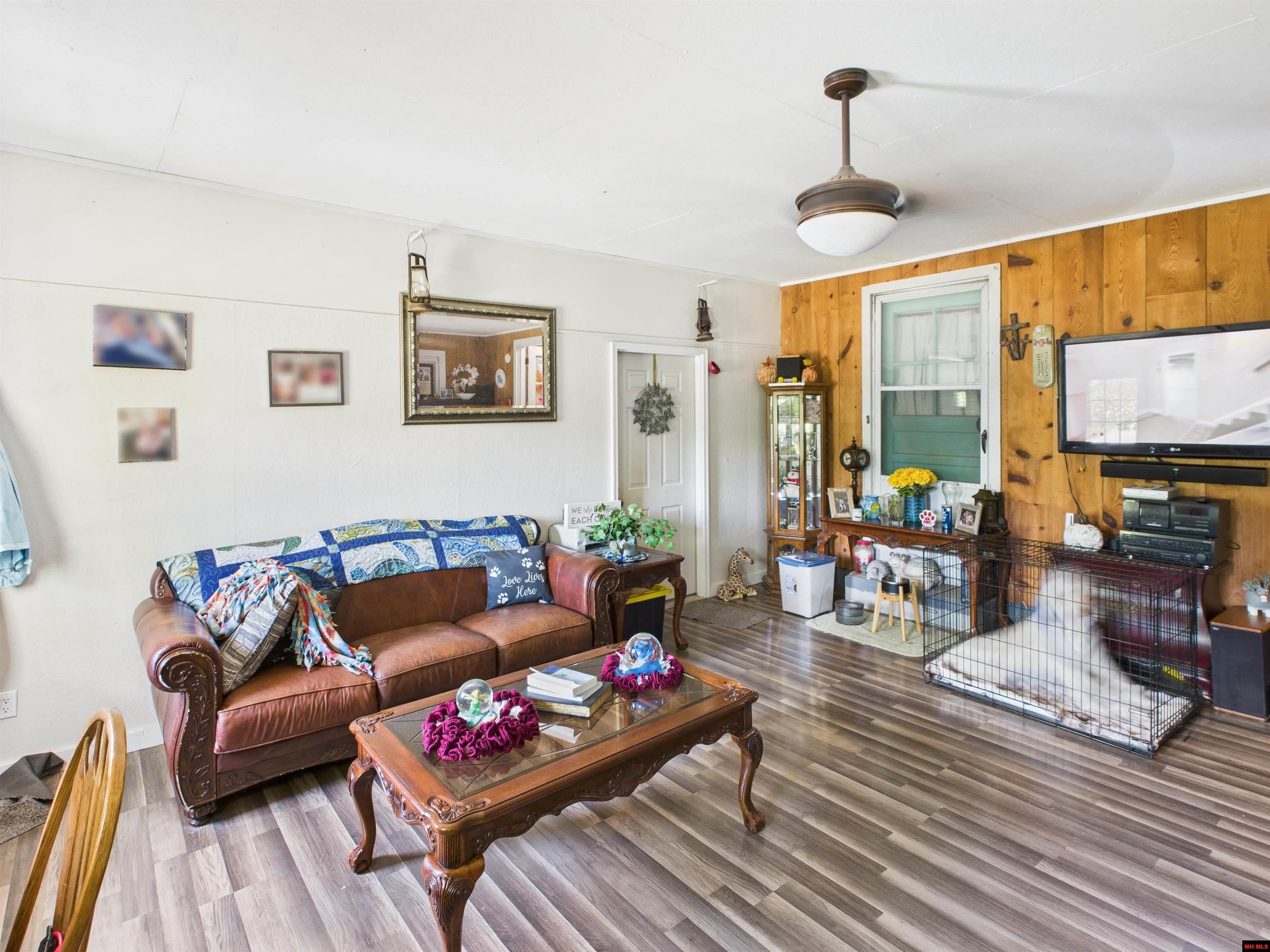 210 Northwest Street