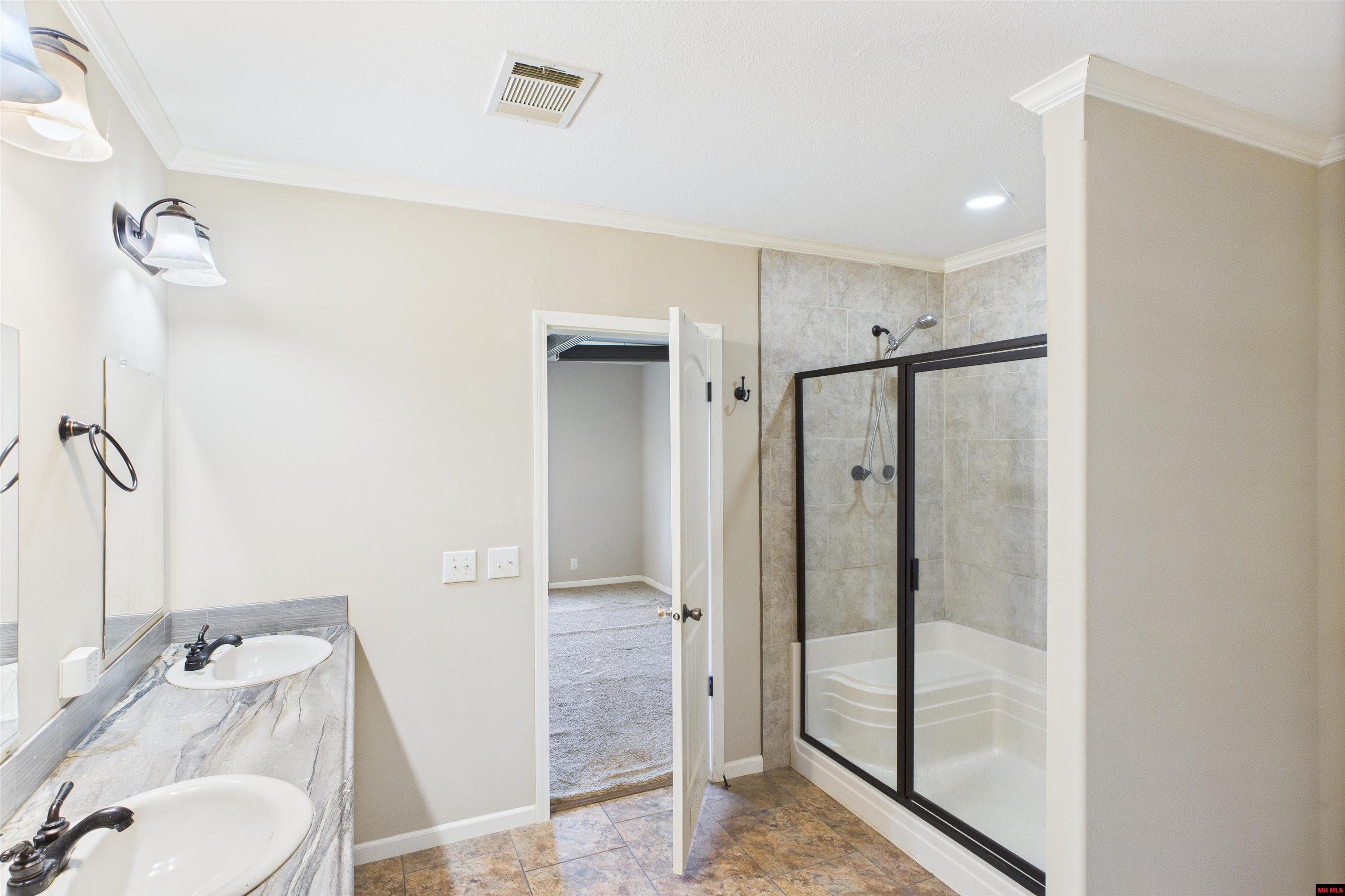 227 TIMBER LANE Yellville, AR