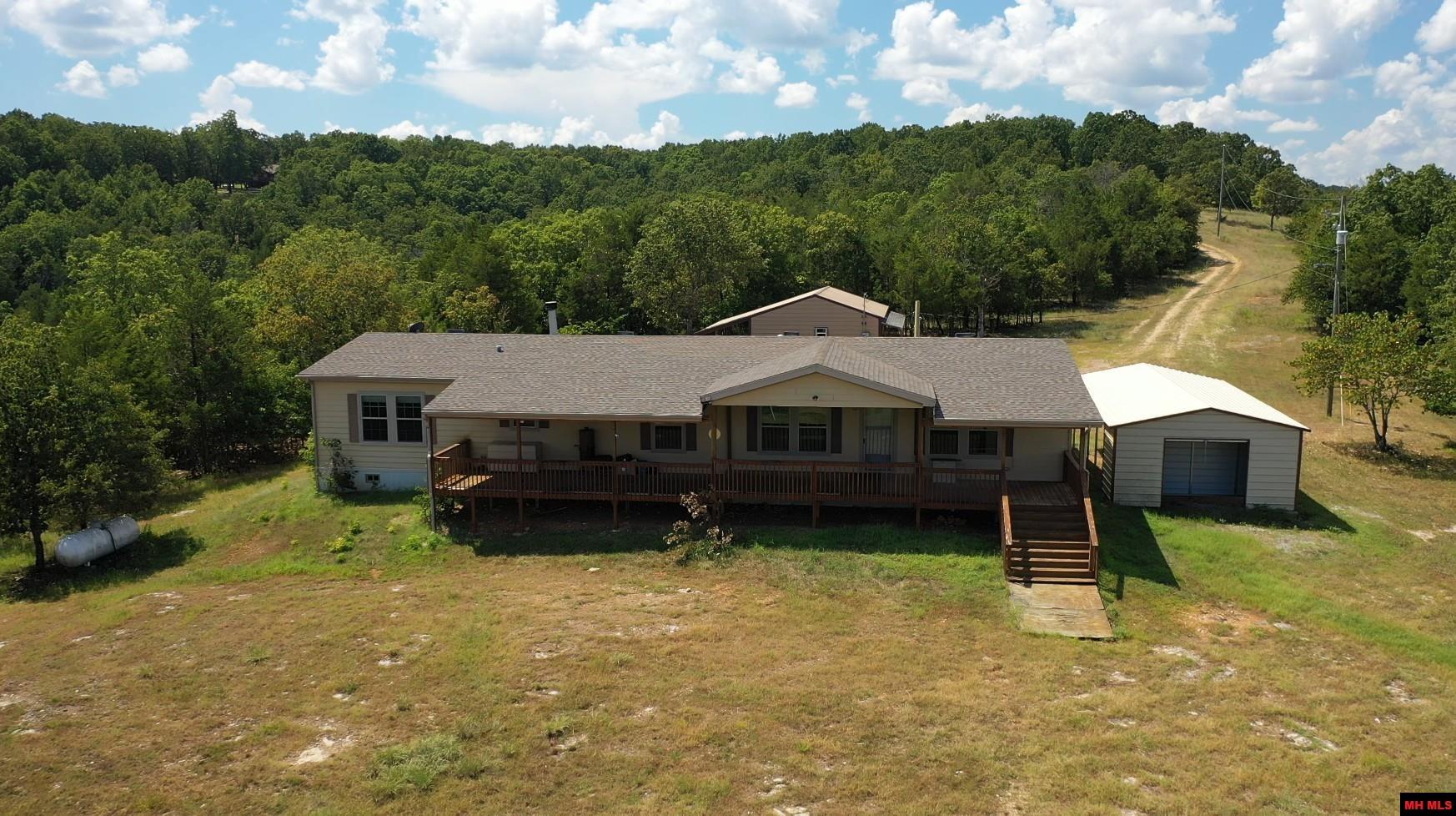 227 TIMBER LANE Yellville, AR