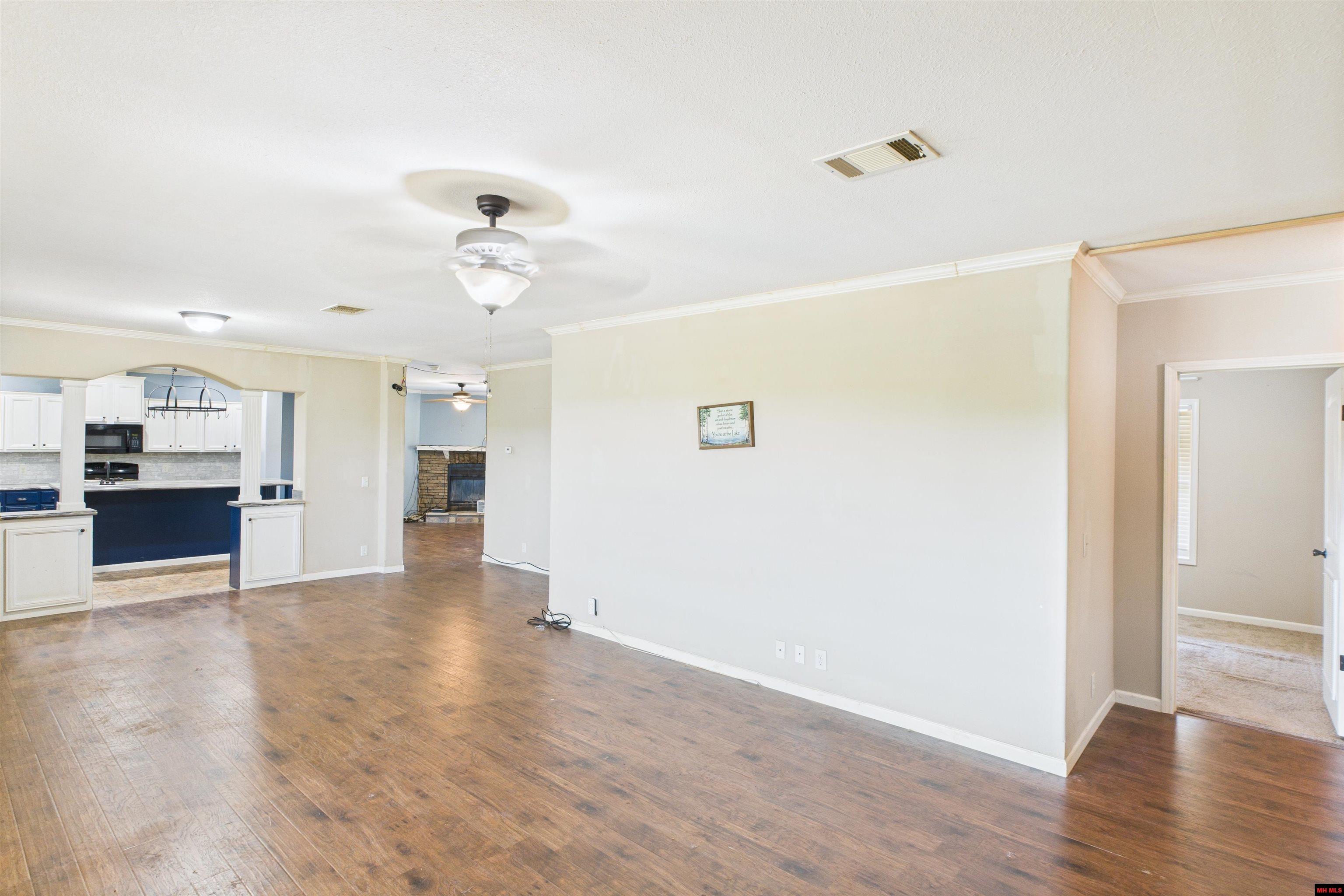 227 TIMBER LANE Yellville, AR