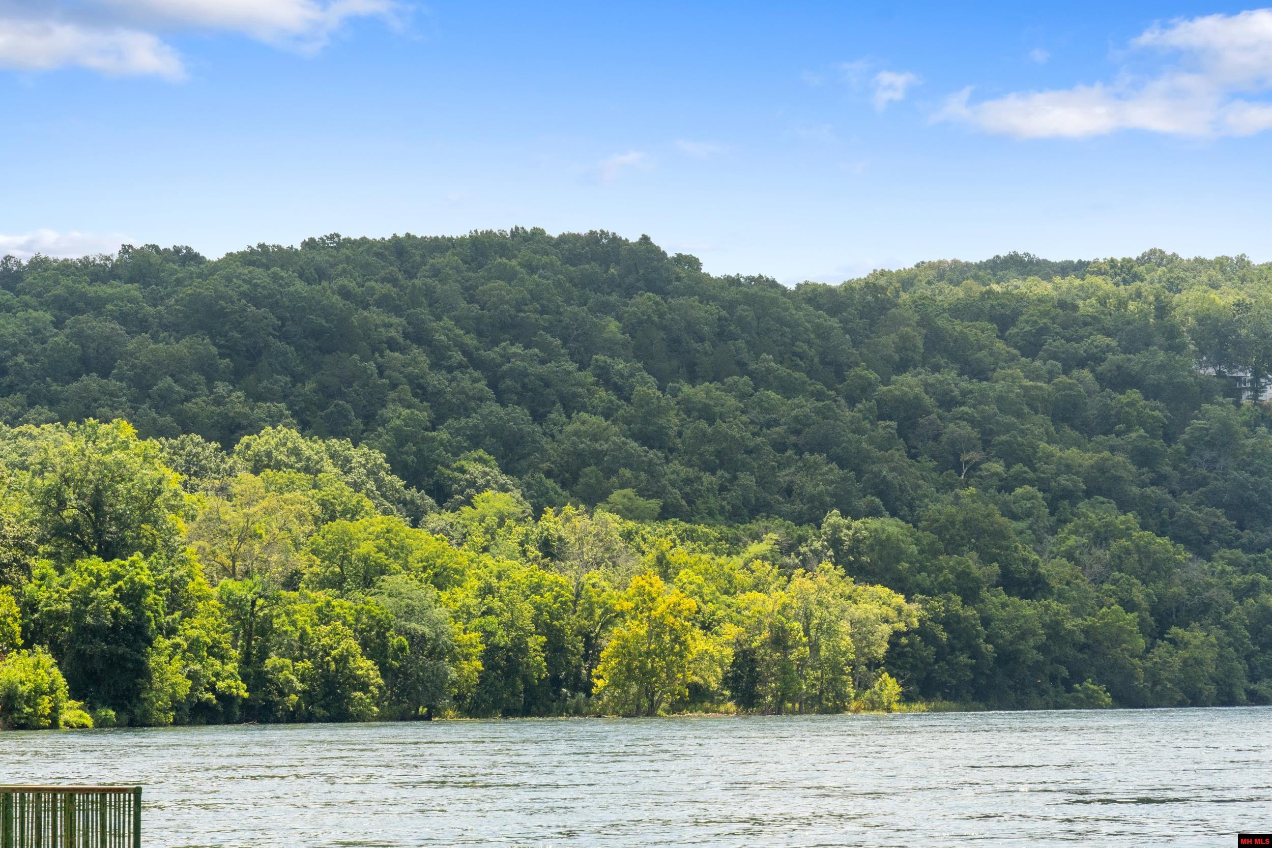 328 & 361 Rim Shoals Lane