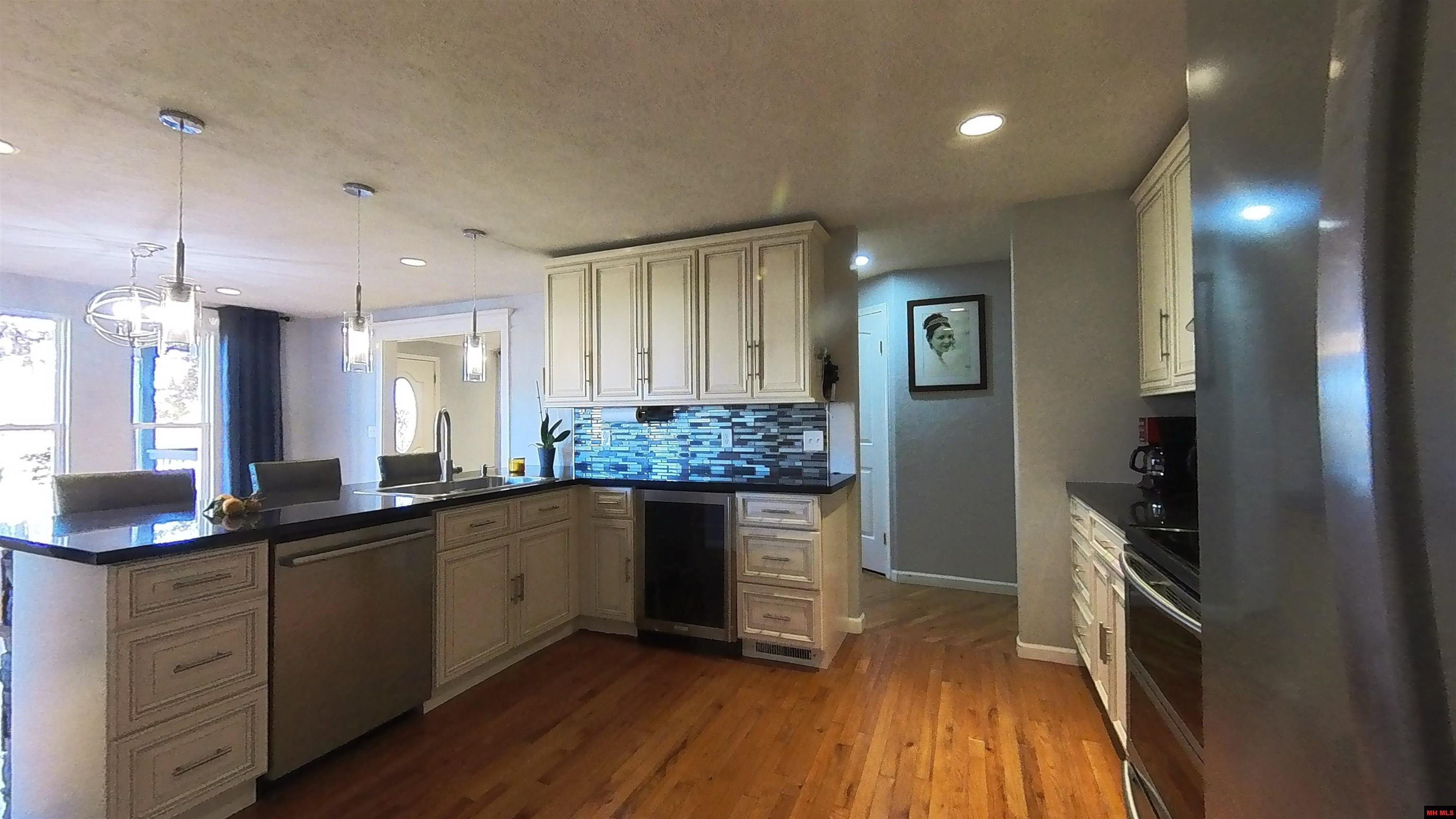 4707 Private Road 5127