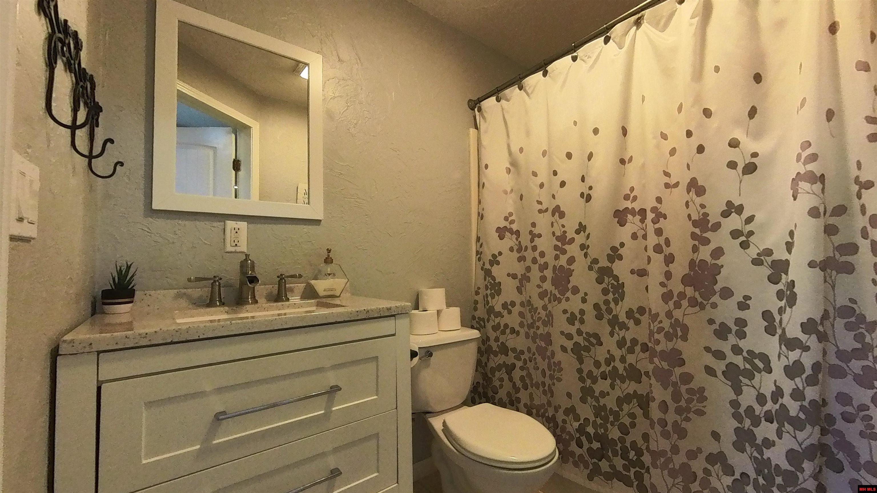 4707 Private Road 5127