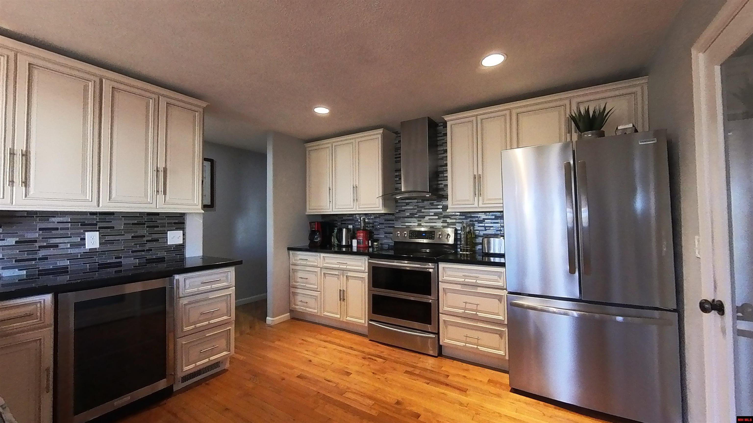 4707 Private Road 5127