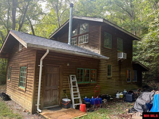 271 Old Rush Creek Road