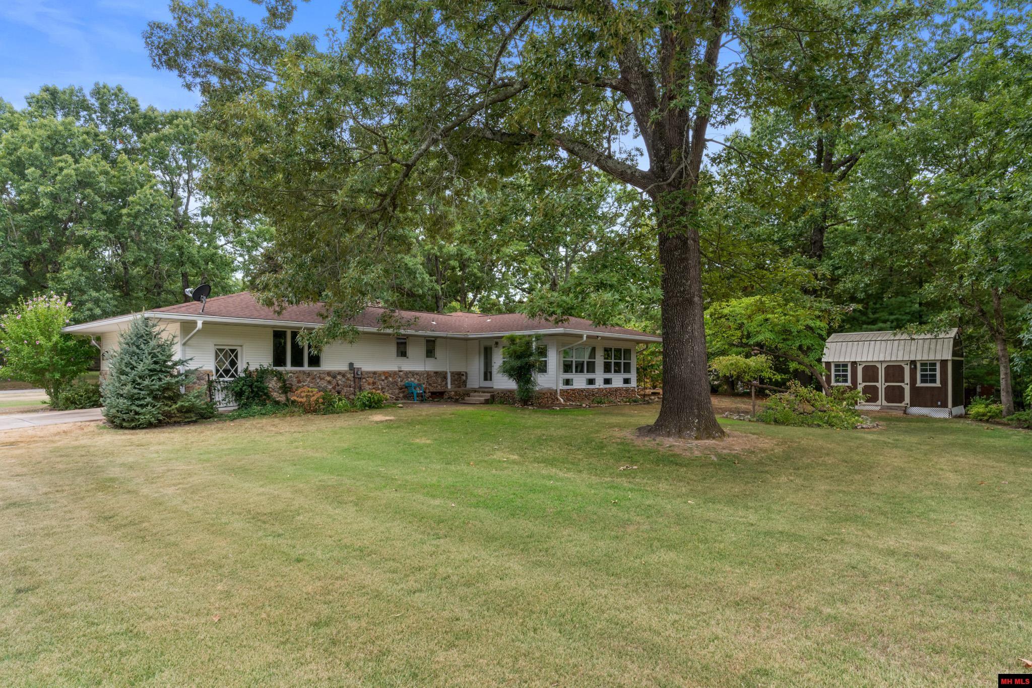 19 DOGWOOD LANE Lakeview, AR 72642