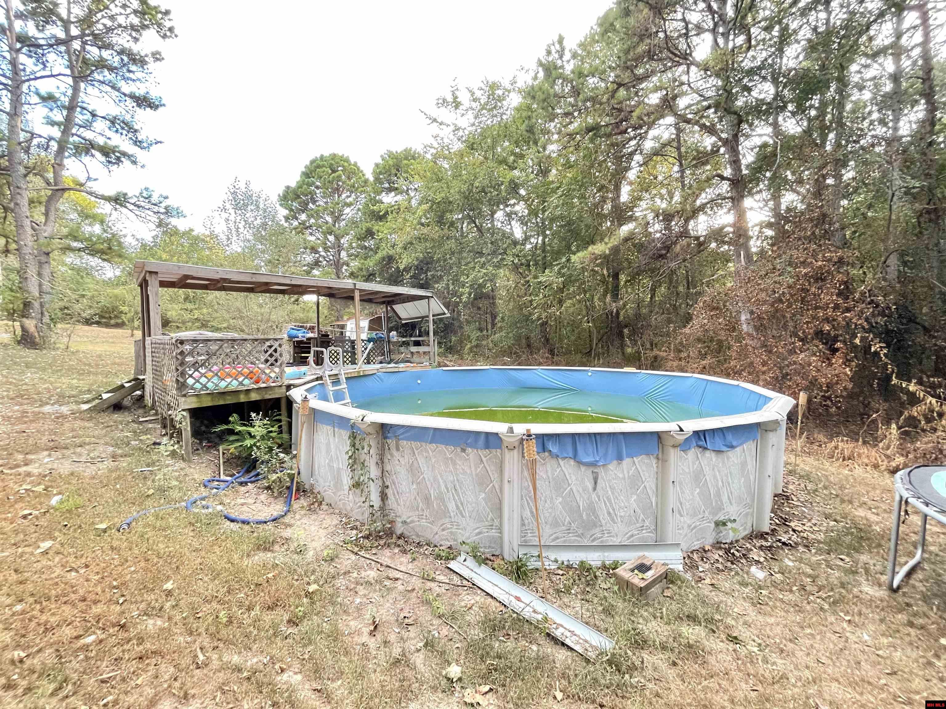 68 S IUKA ROAD Calico Rock, AR 72519