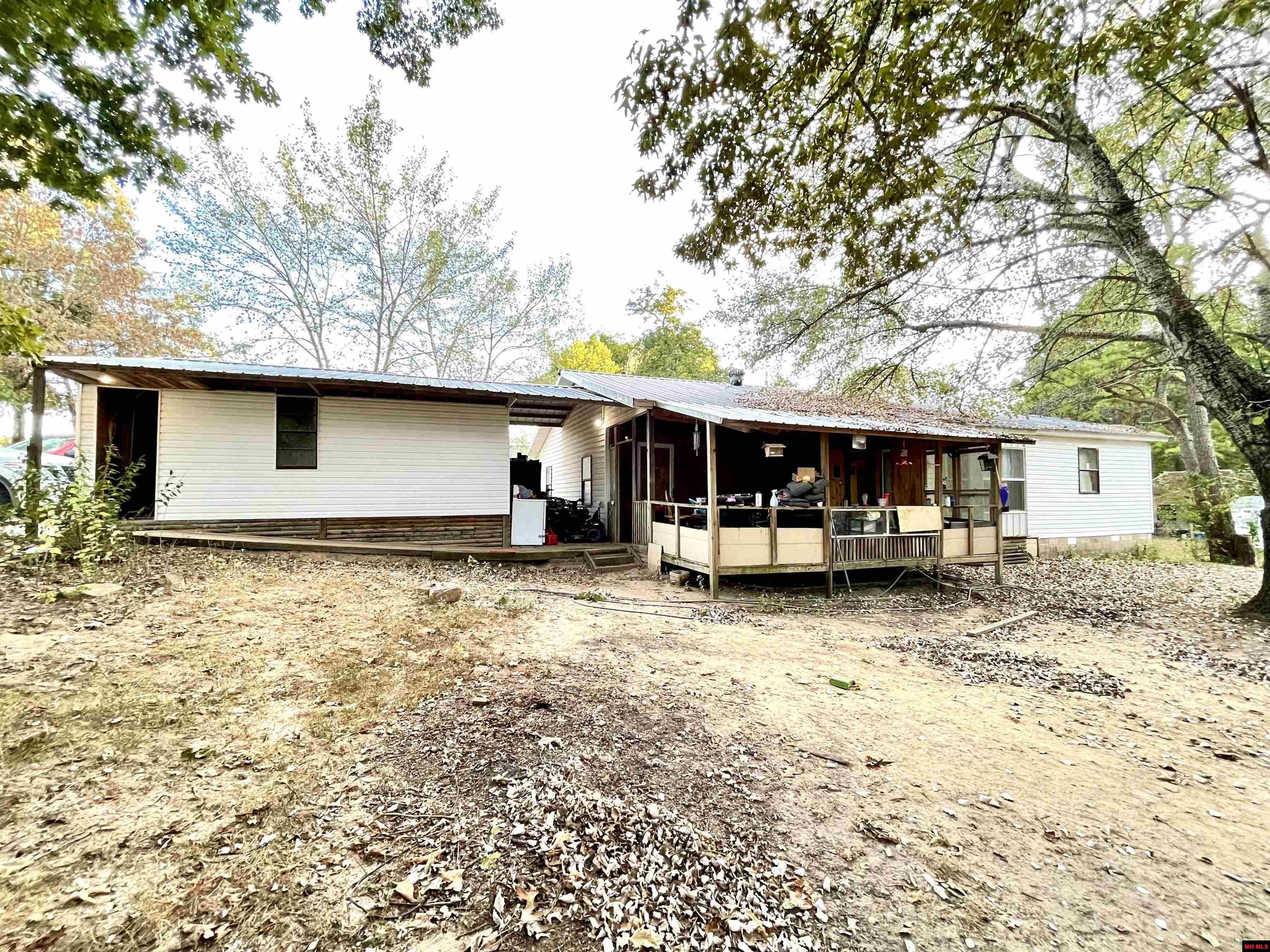 68 S IUKA ROAD Calico Rock, AR 72519