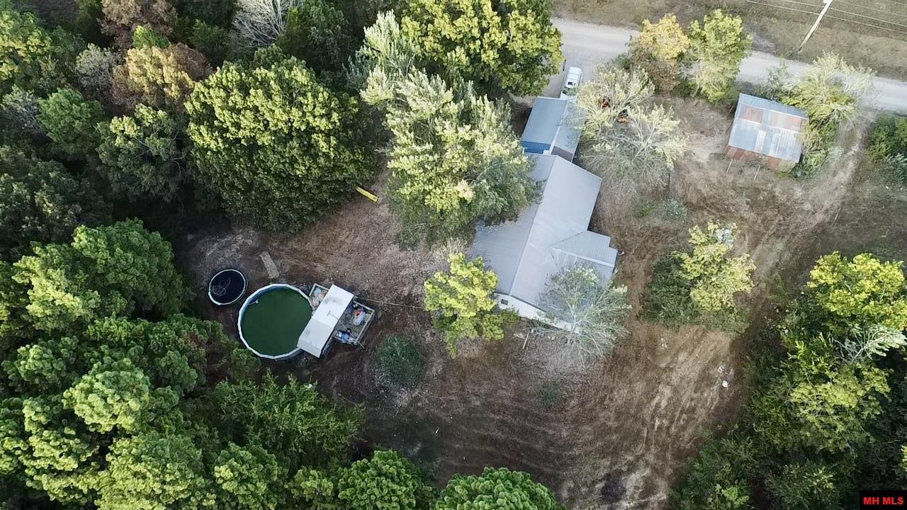 68 S IUKA ROAD Calico Rock, AR 72519