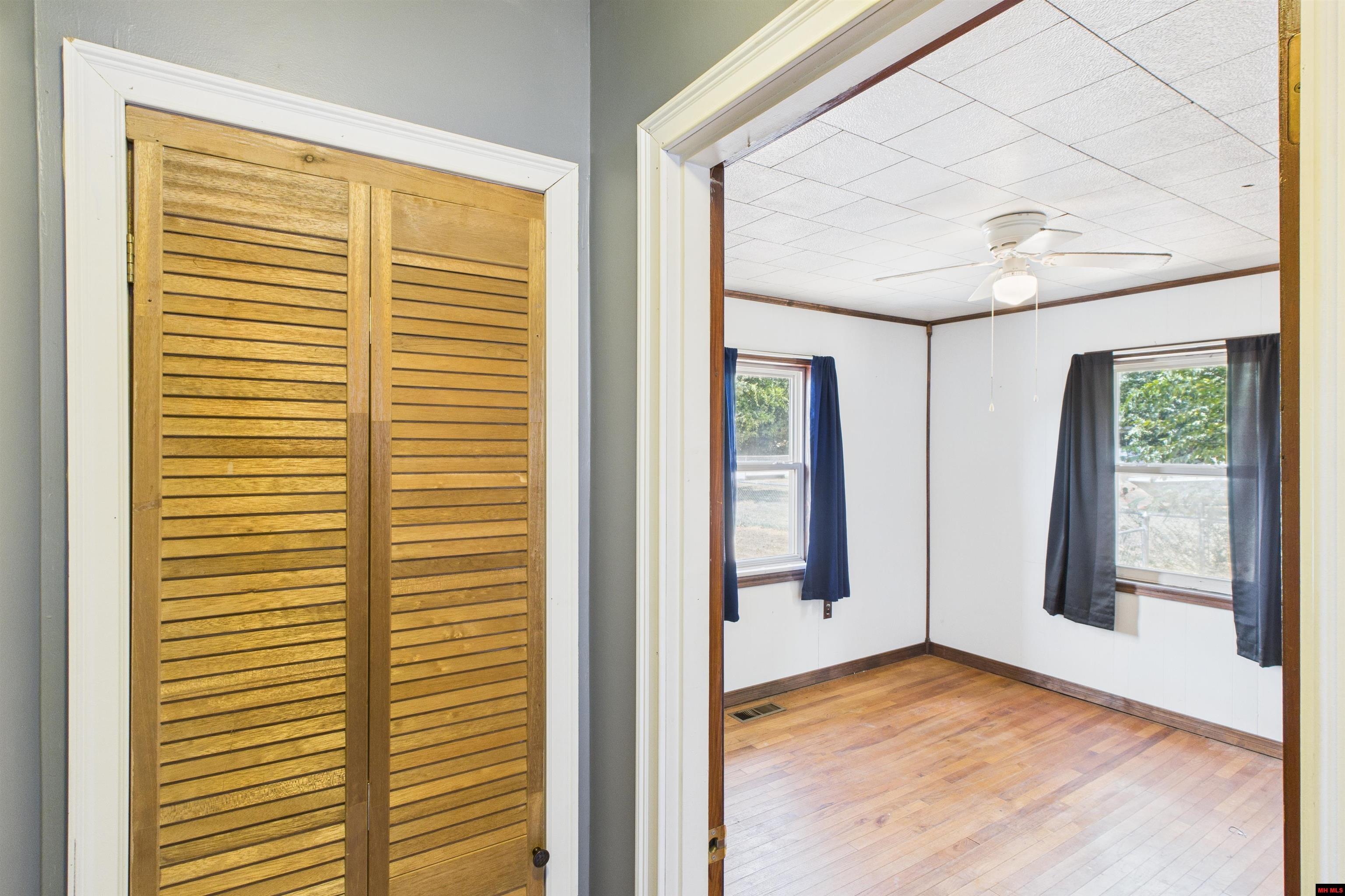 111 S JOHNSON STREET Gassville, AR 72635