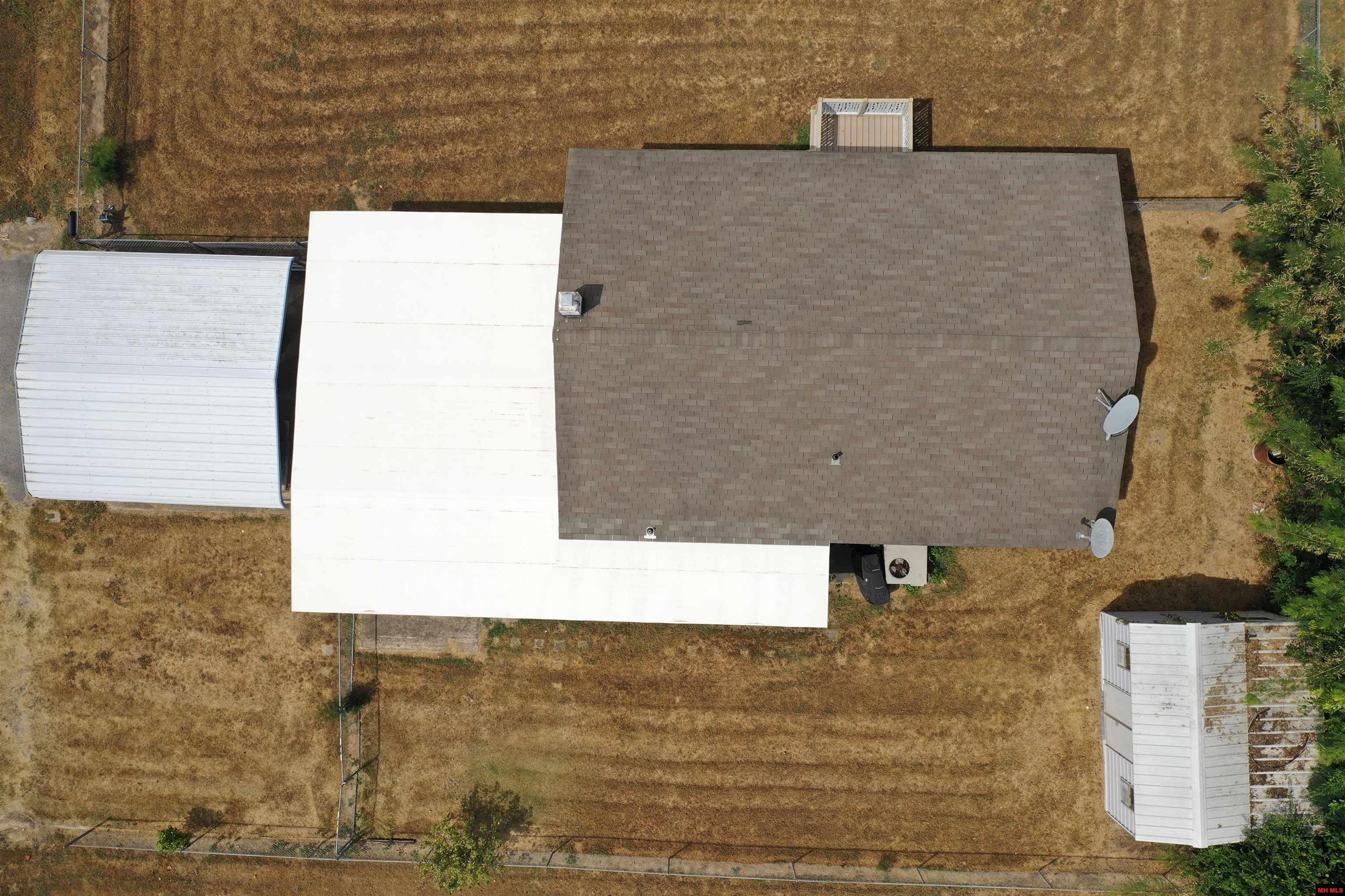 111 S JOHNSON STREET Gassville, AR 72635