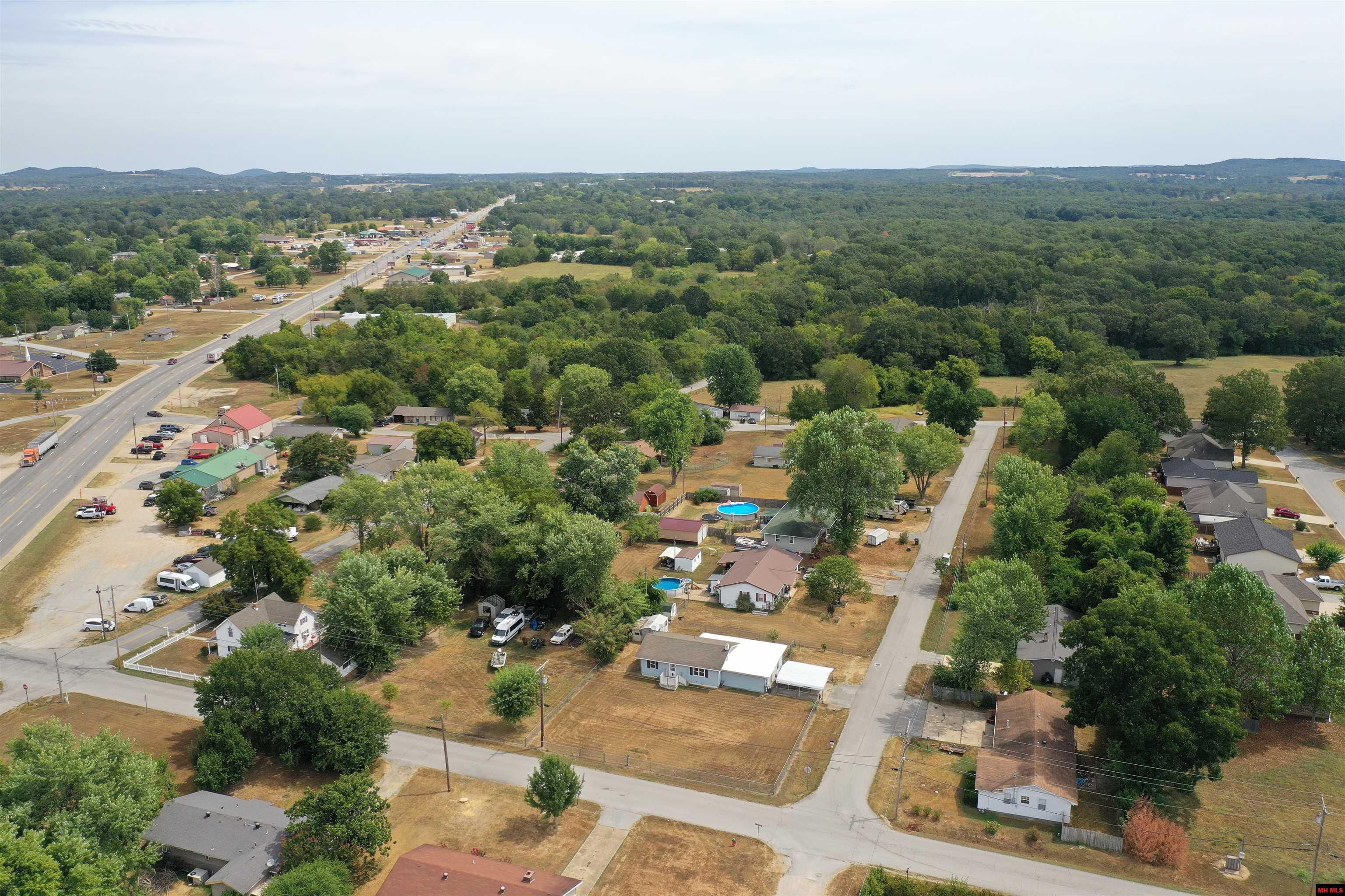 111 S JOHNSON STREET Gassville, AR 72635