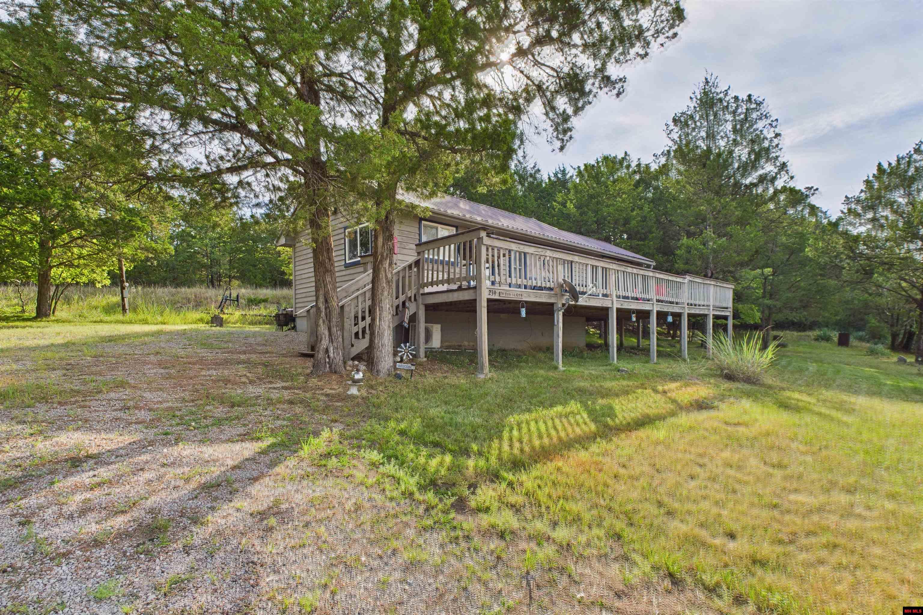 239 MC 126 Oakland, AR 72661