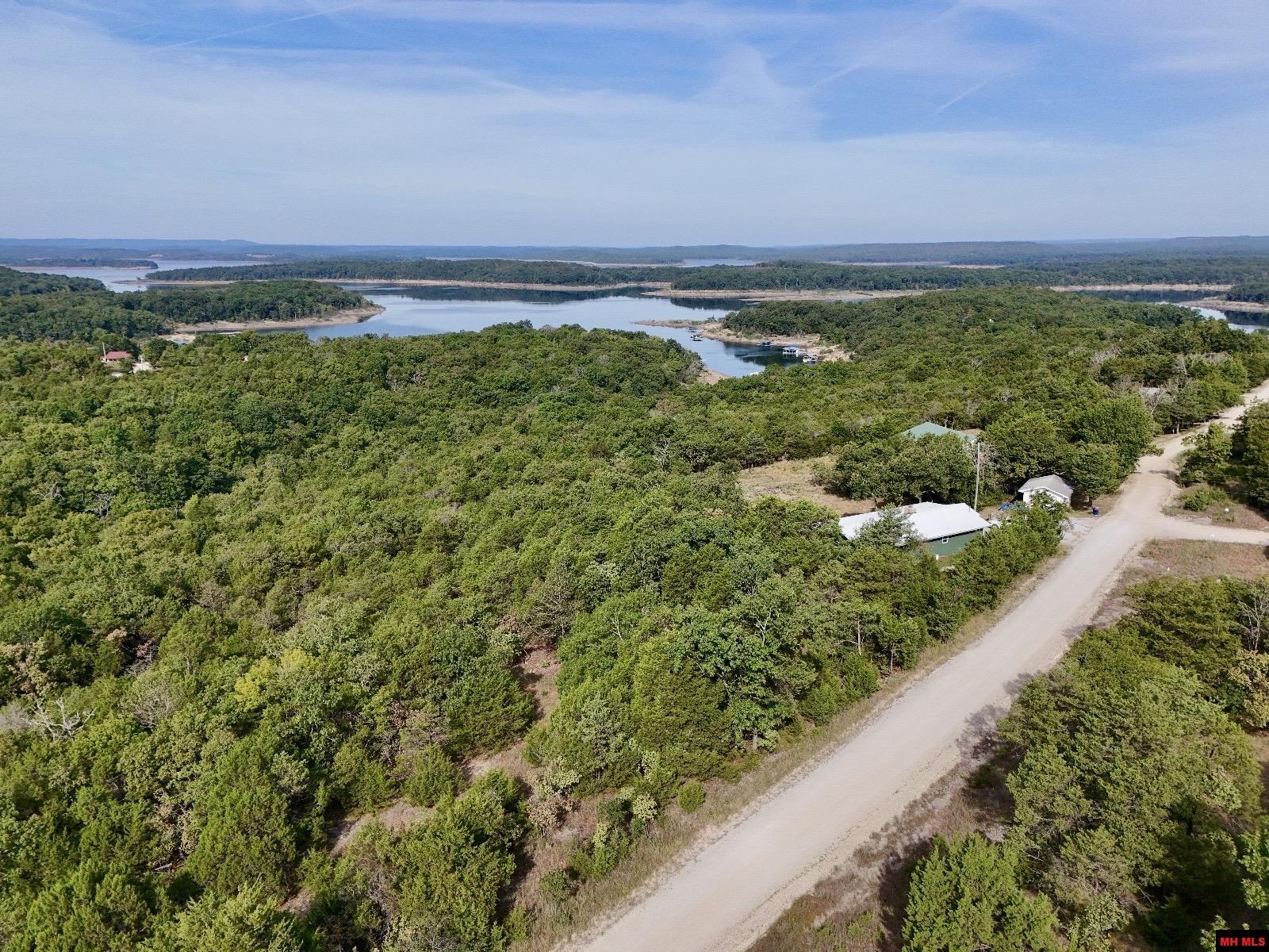 239 MC 126 Oakland, AR 72661