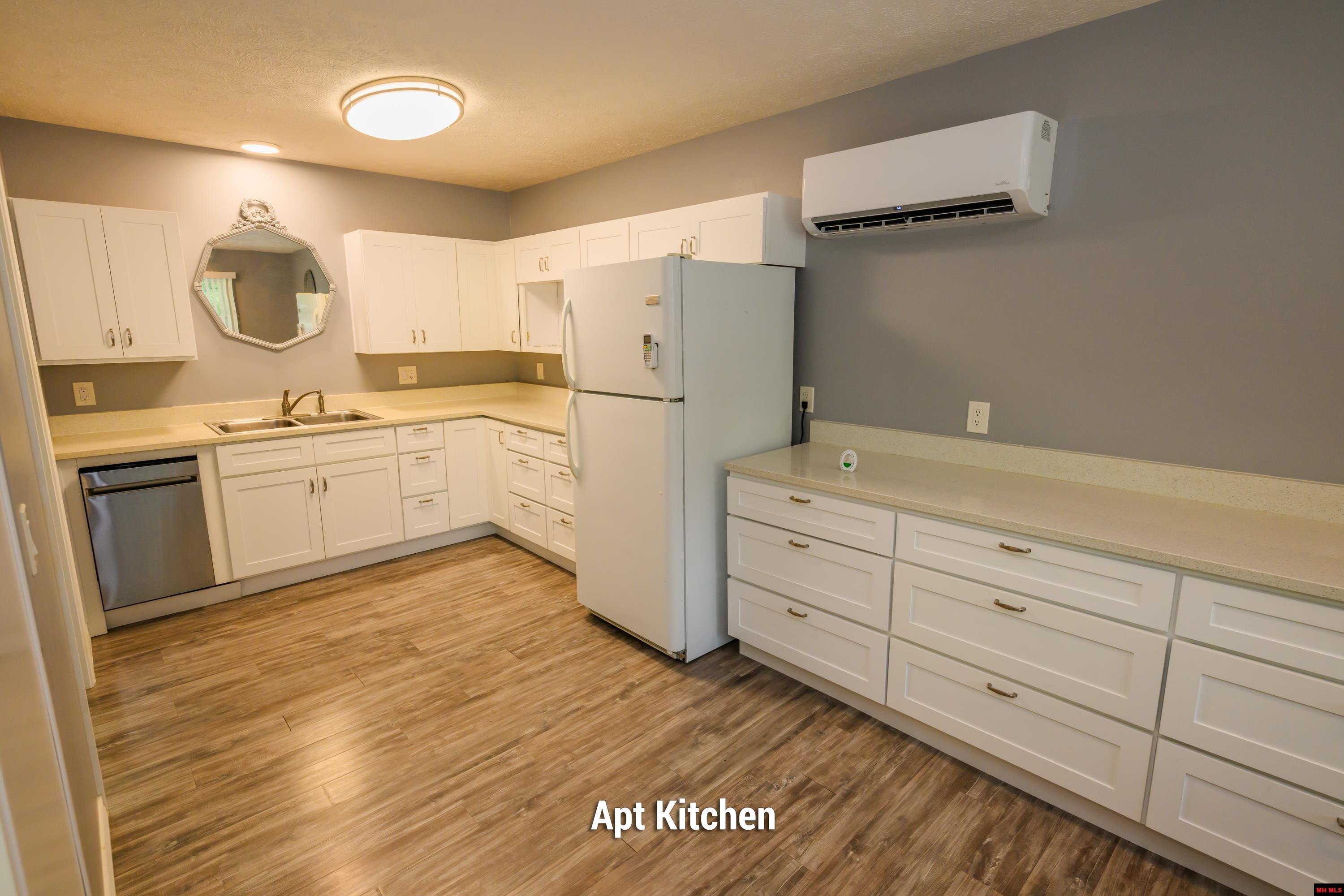 3085 SYCAMORE SPRINGS ROAD Mountain Home, AR