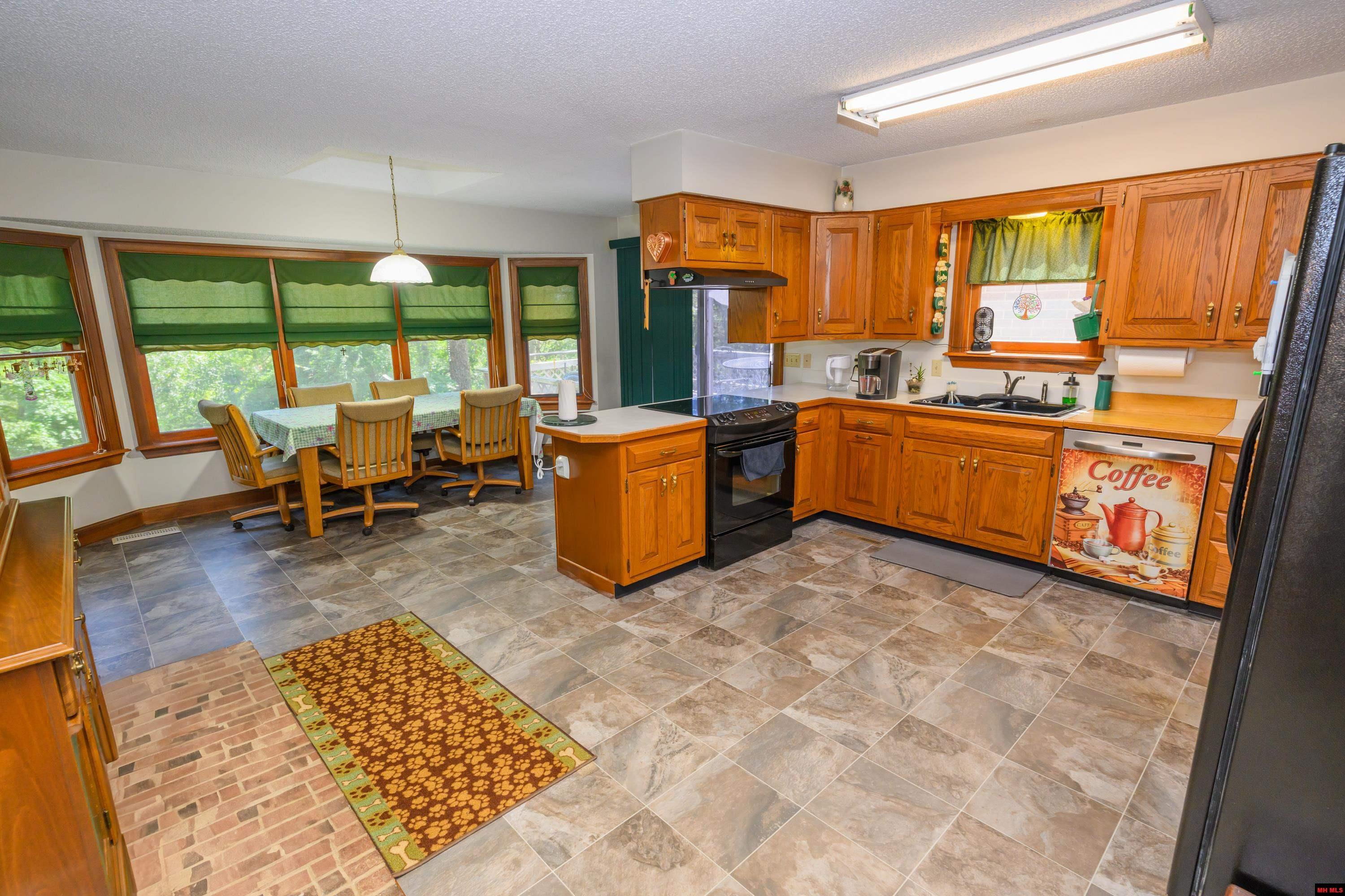 3085 SYCAMORE SPRINGS ROAD Mountain Home, AR