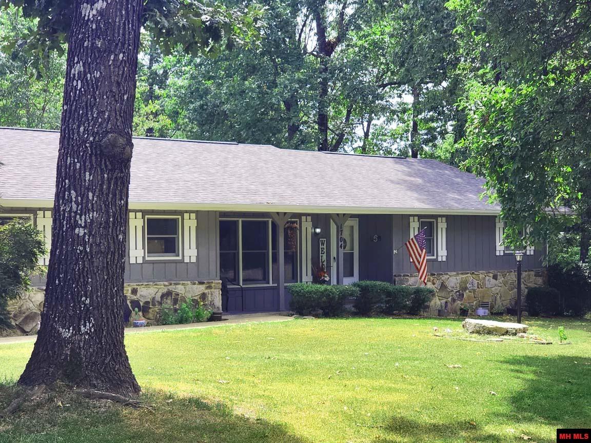 1704 EAGLE DRIVE | Mountain Home, AR