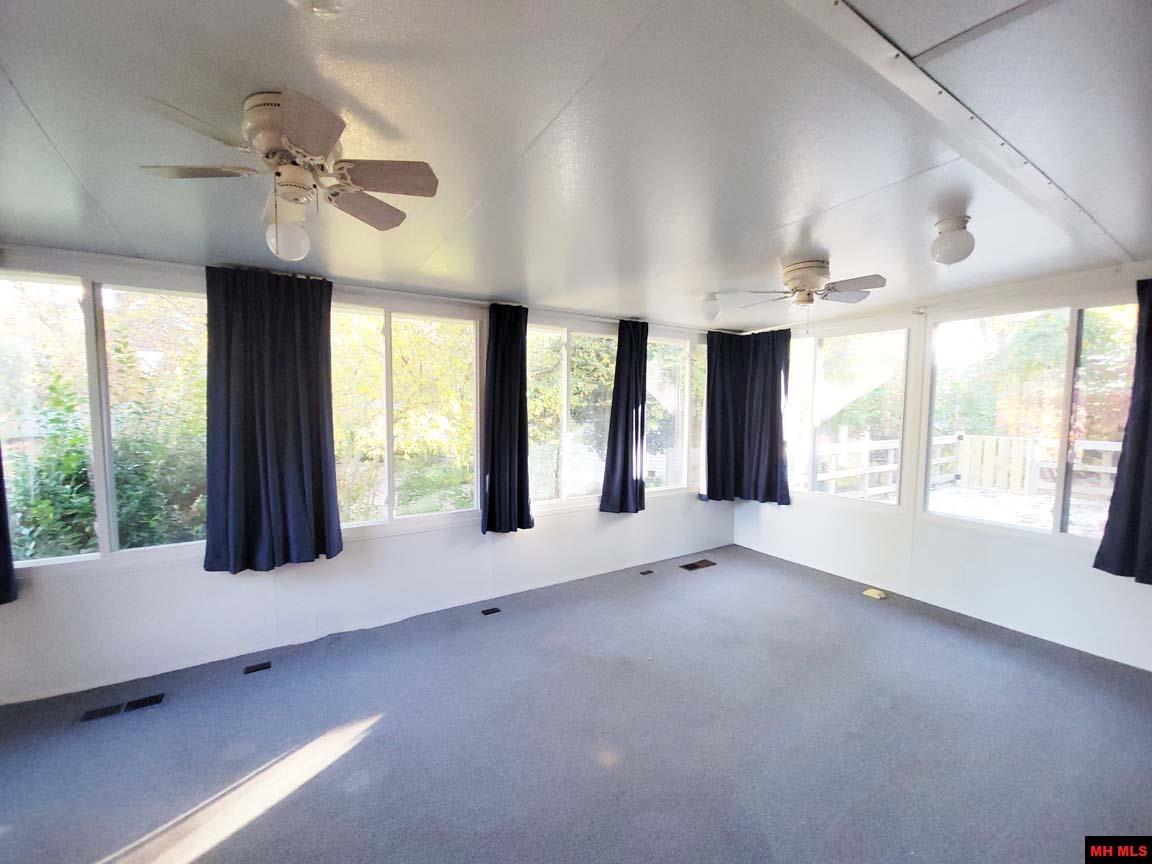 1704 EAGLE DRIVE Mountain Home, AR