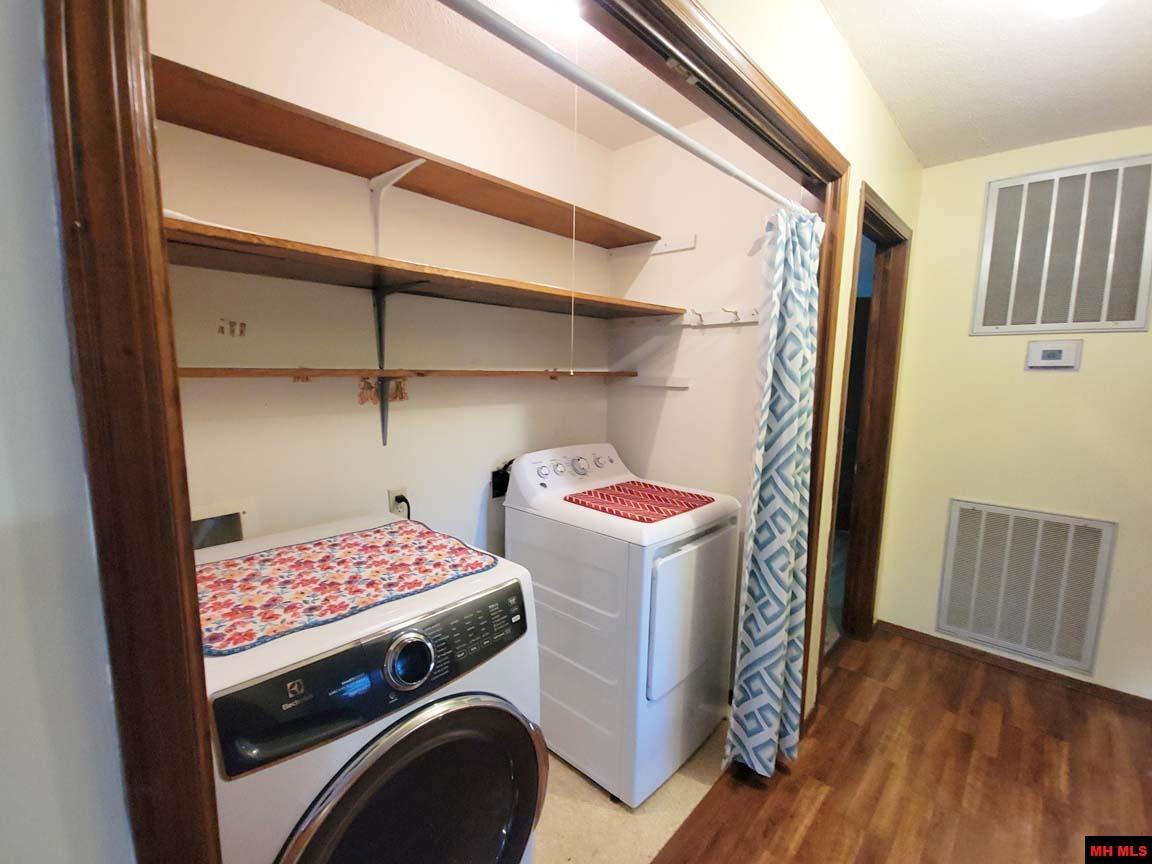 1704 EAGLE DRIVE Mountain Home, AR