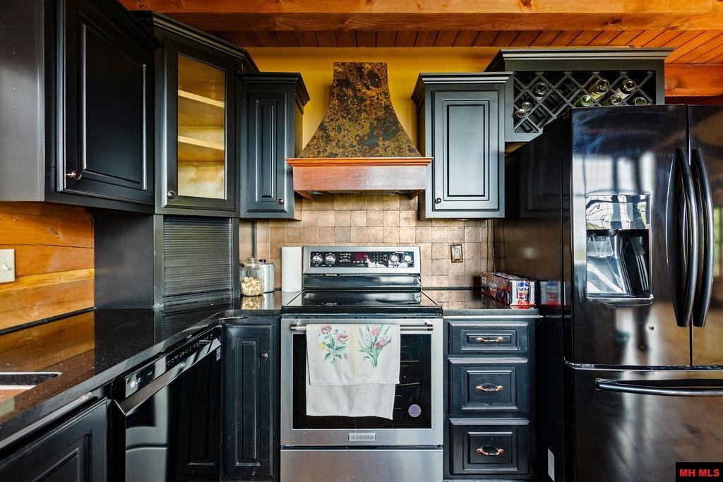 15 VICTORIA LANE Gamaliel, AR