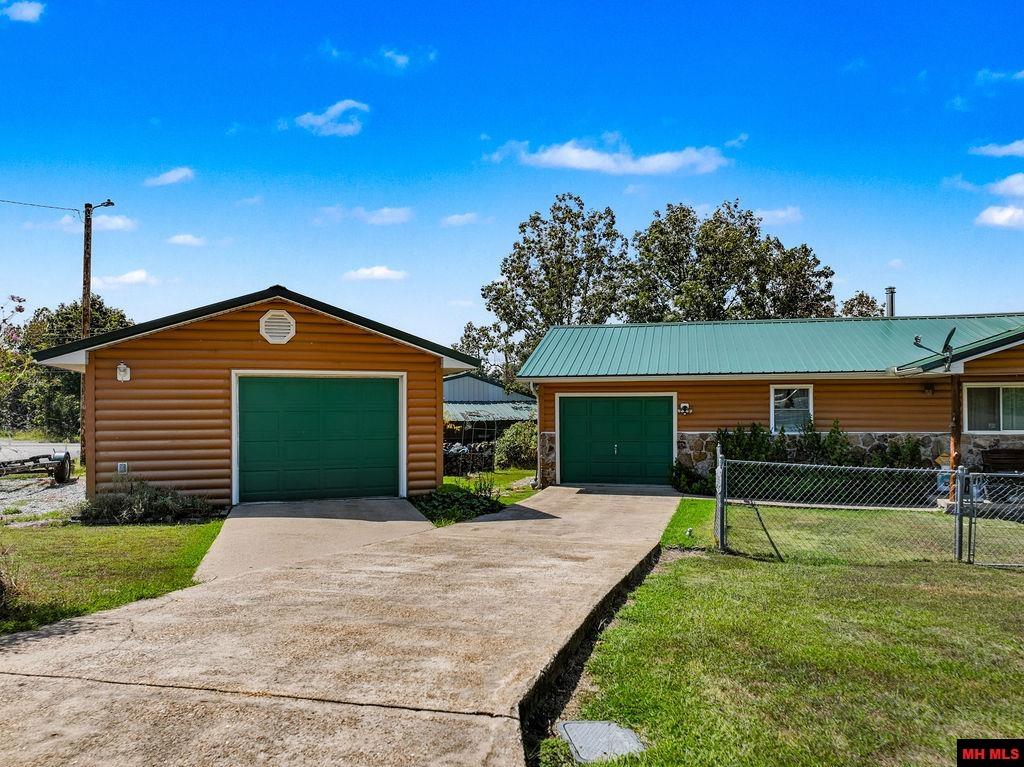 373 MC CAIN DRIVE Mountain Home, AR