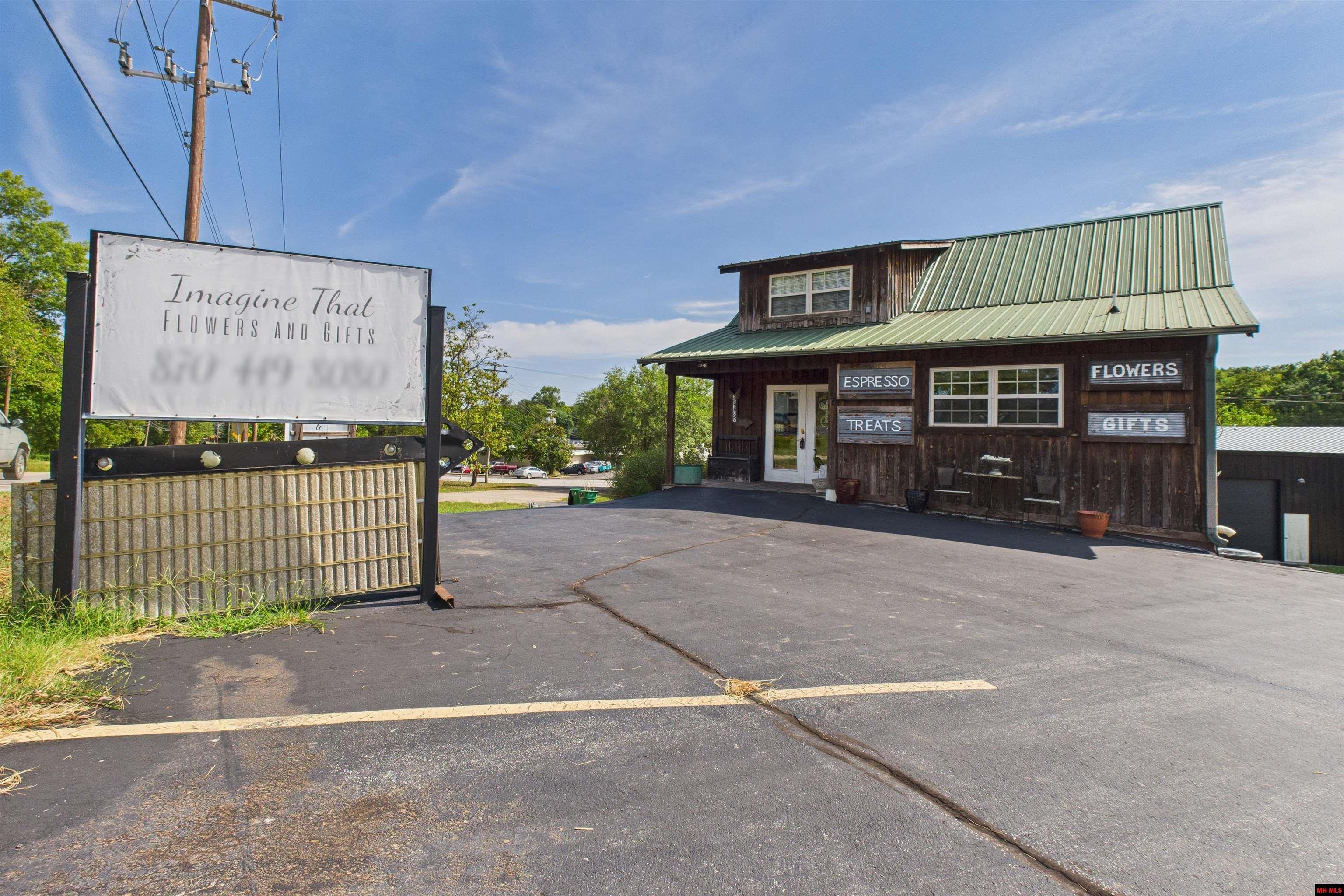 720 N PANTHER AVENUE Yellville, AR