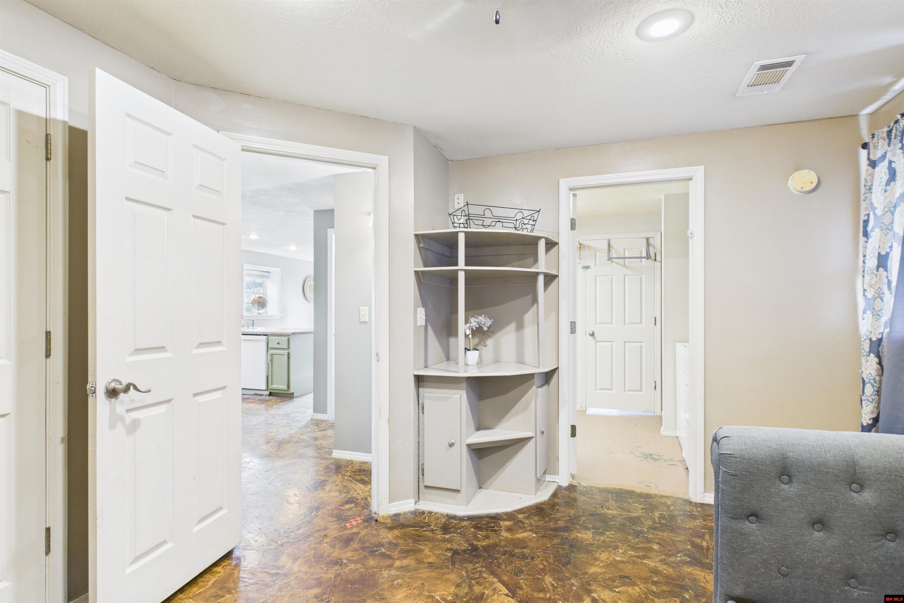720 N PANTHER AVENUE Yellville, AR