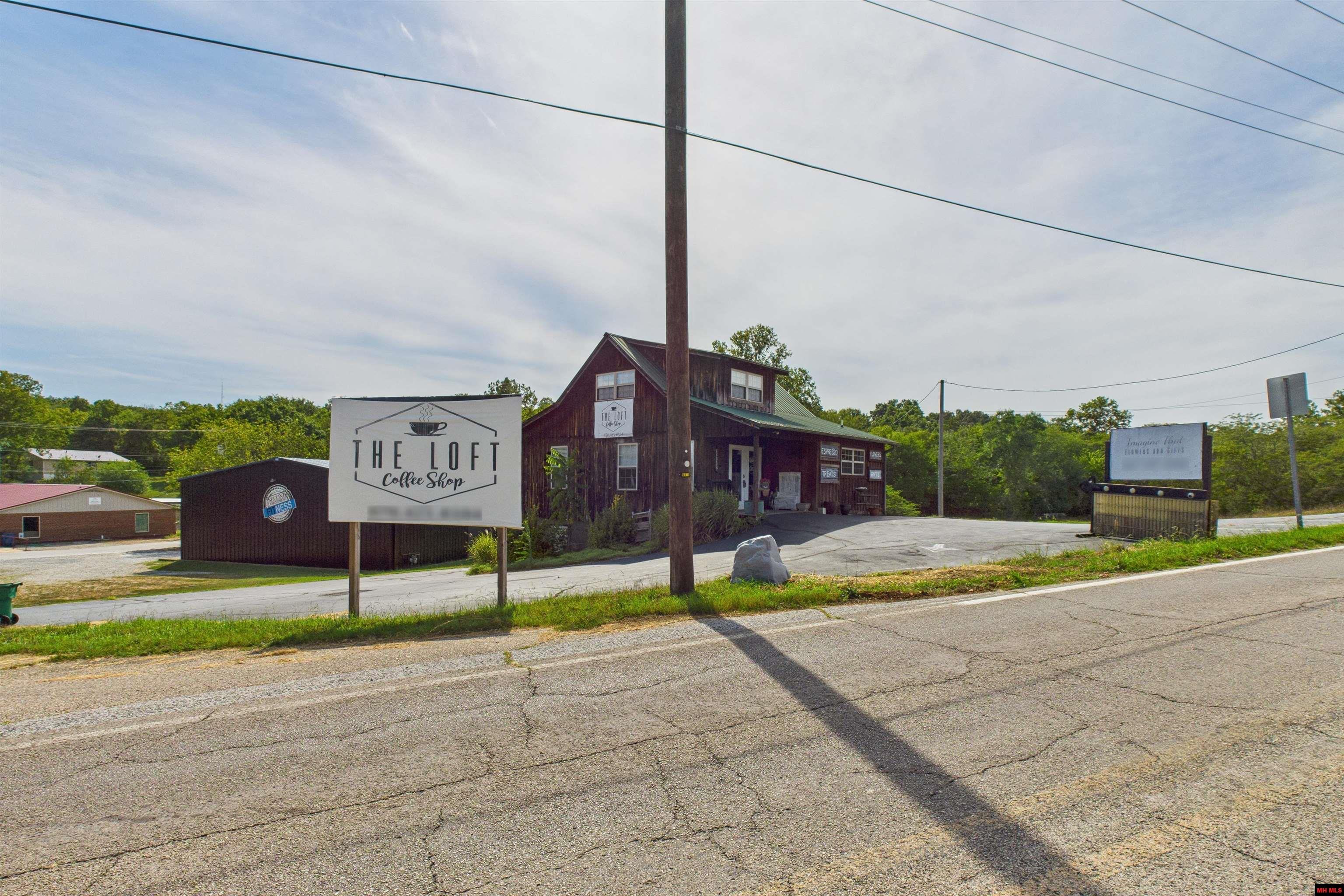 720 N PANTHER AVENUE Yellville, AR
