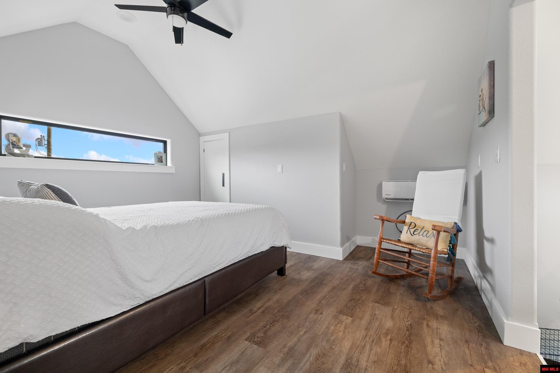 12271 ESTES LANE Omaha, AR 72662