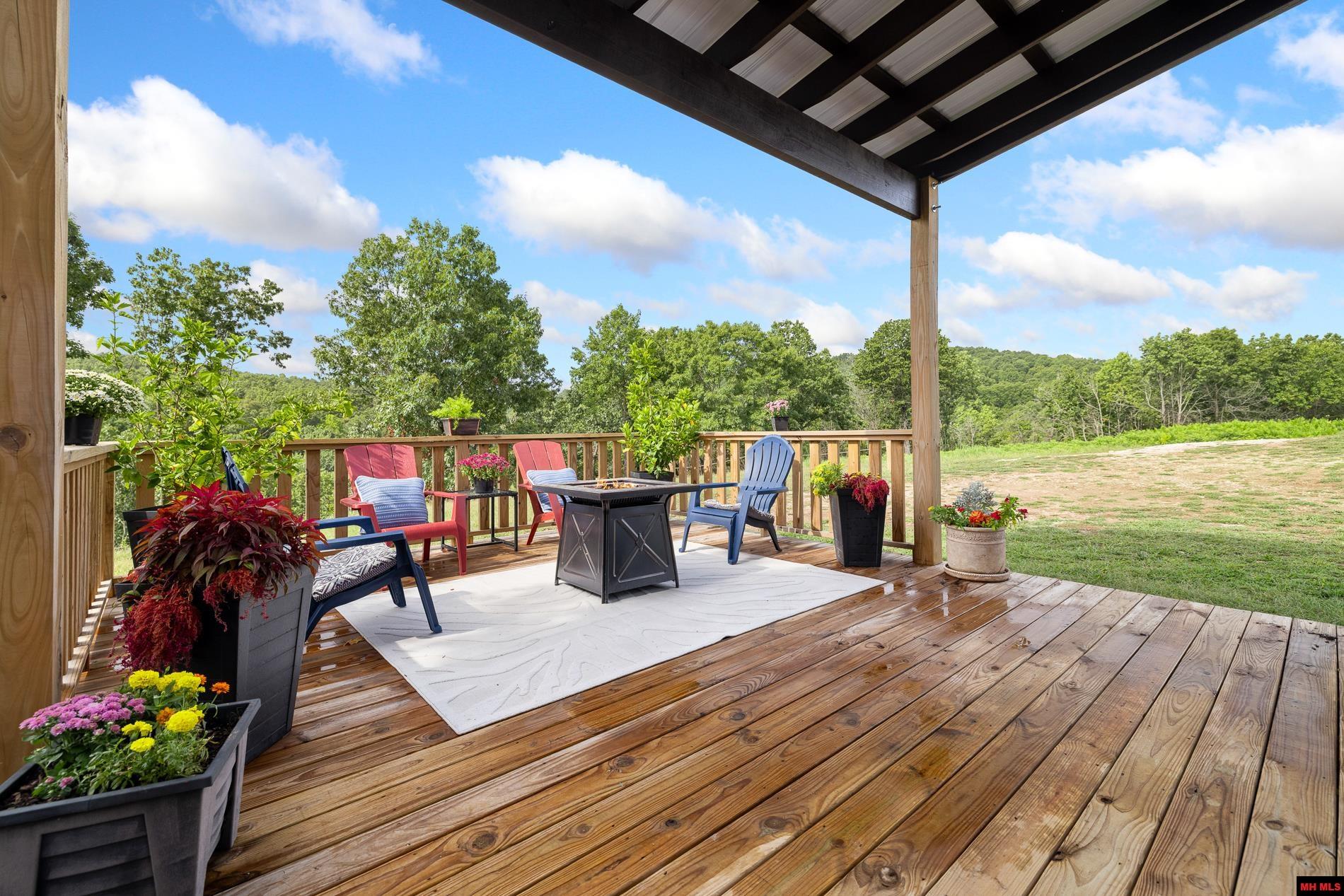 12271 ESTES LANE Omaha, AR 72662