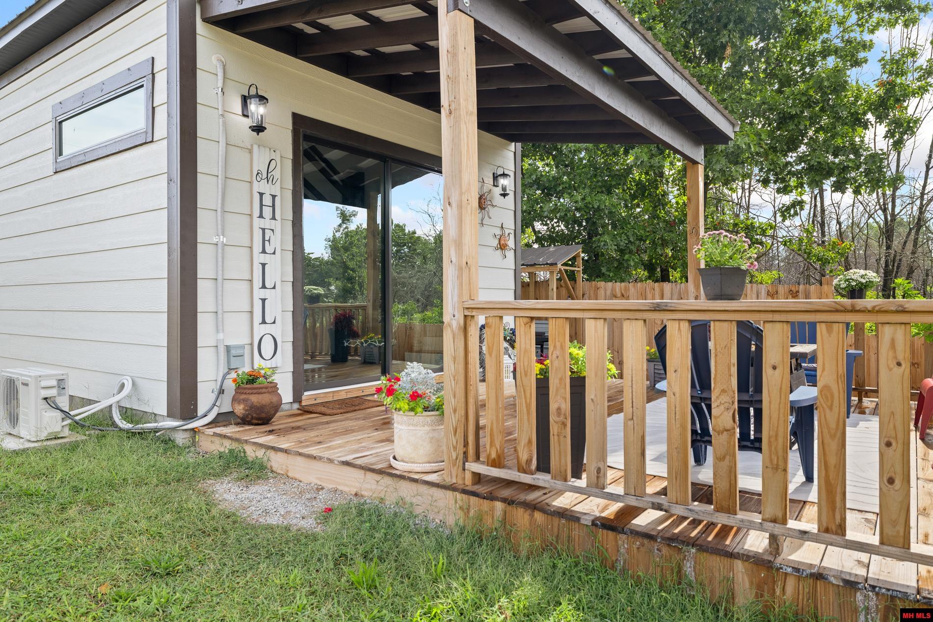 12271 ESTES LANE Omaha, AR 72662