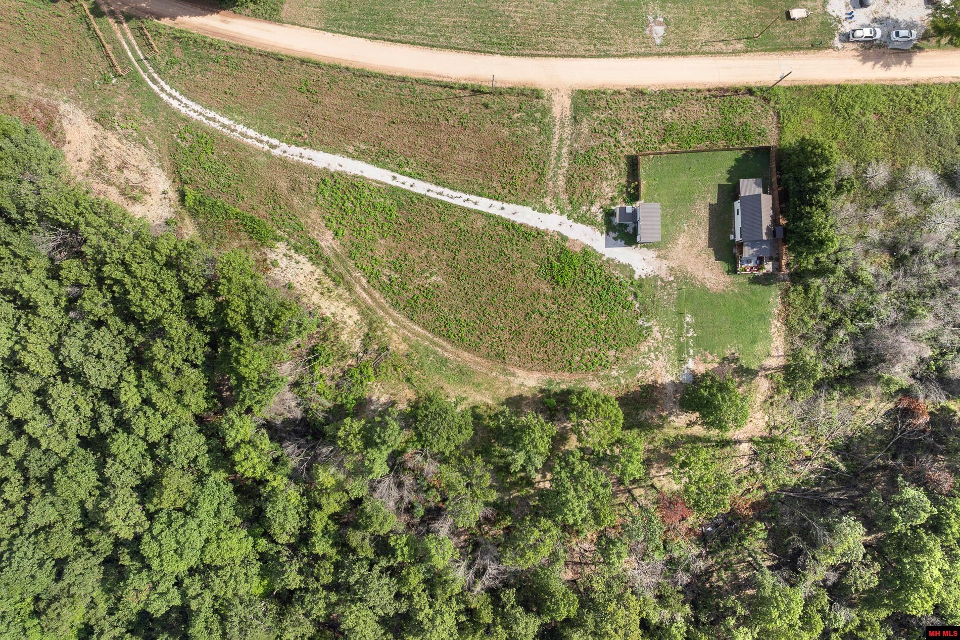 12271 ESTES LANE Omaha, AR 72662