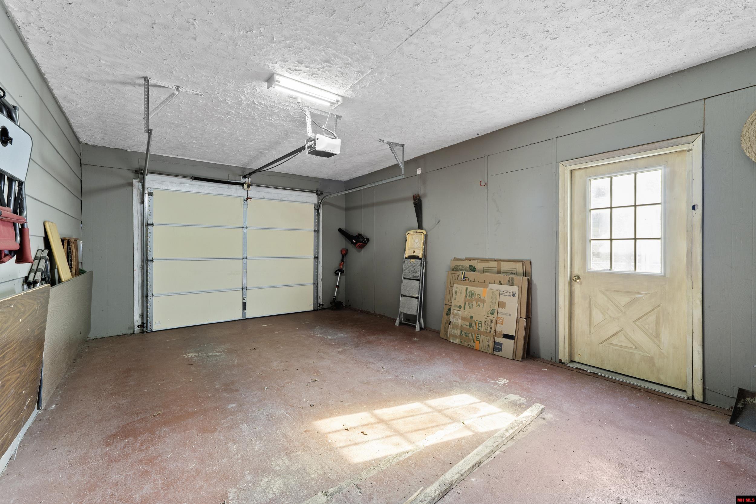 604 PARK STREET Flippin, AR 72634