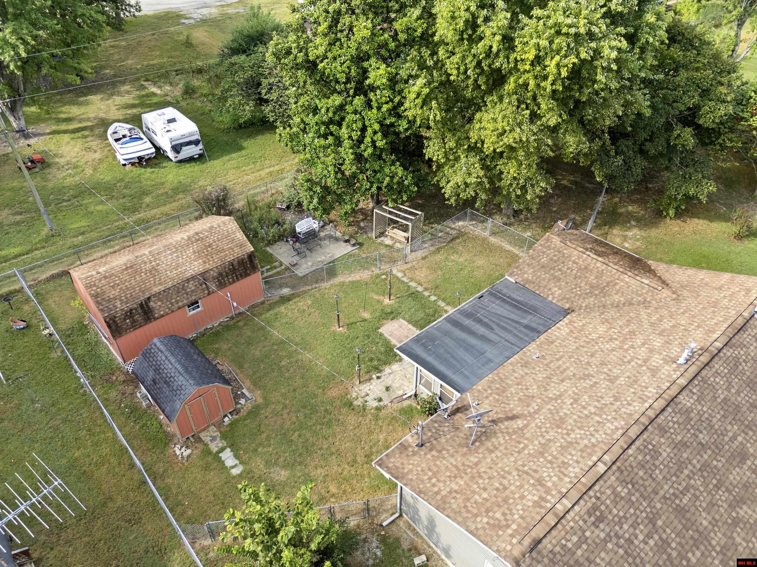 604 PARK STREET Flippin, AR 72634