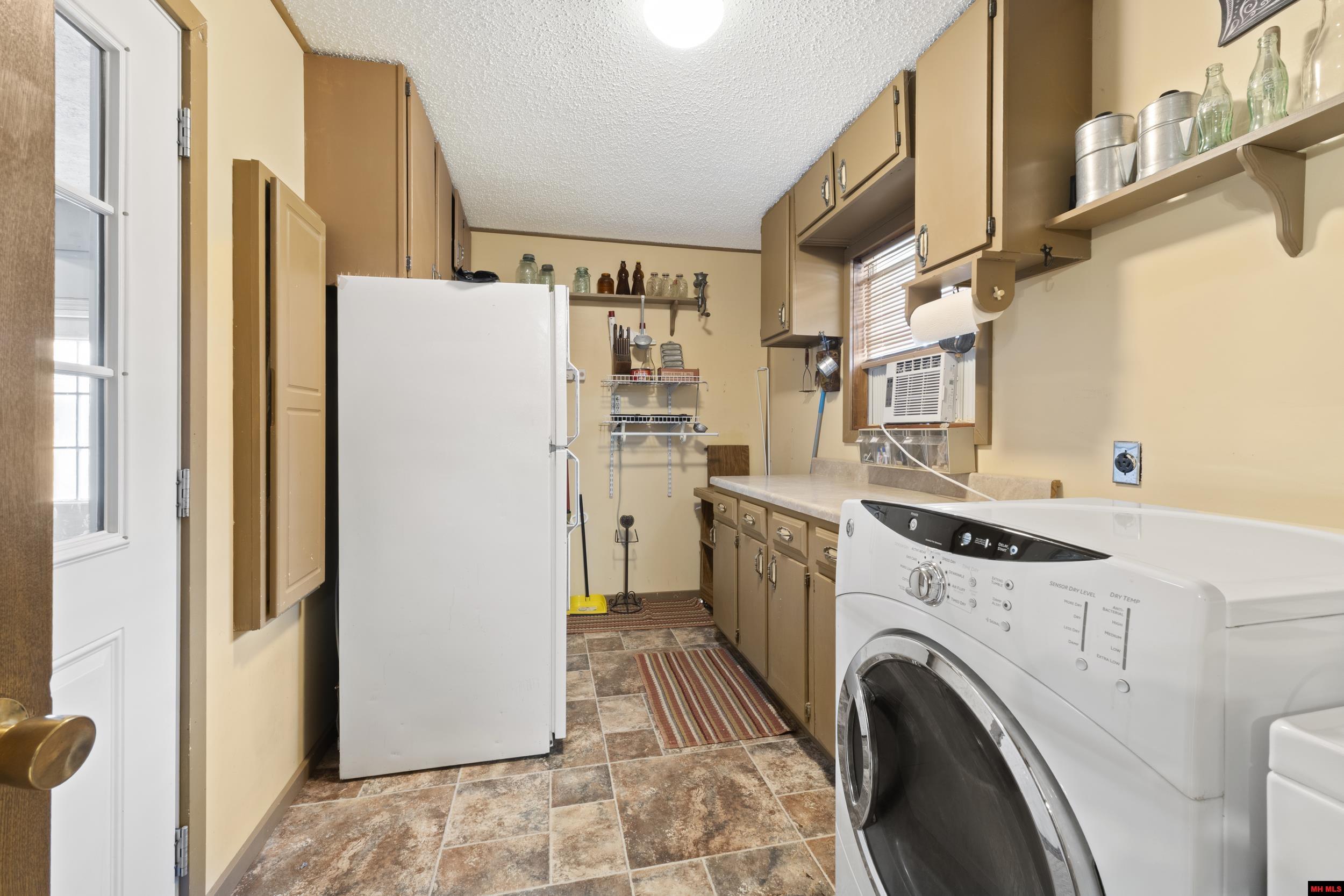 604 PARK STREET Flippin, AR 72634