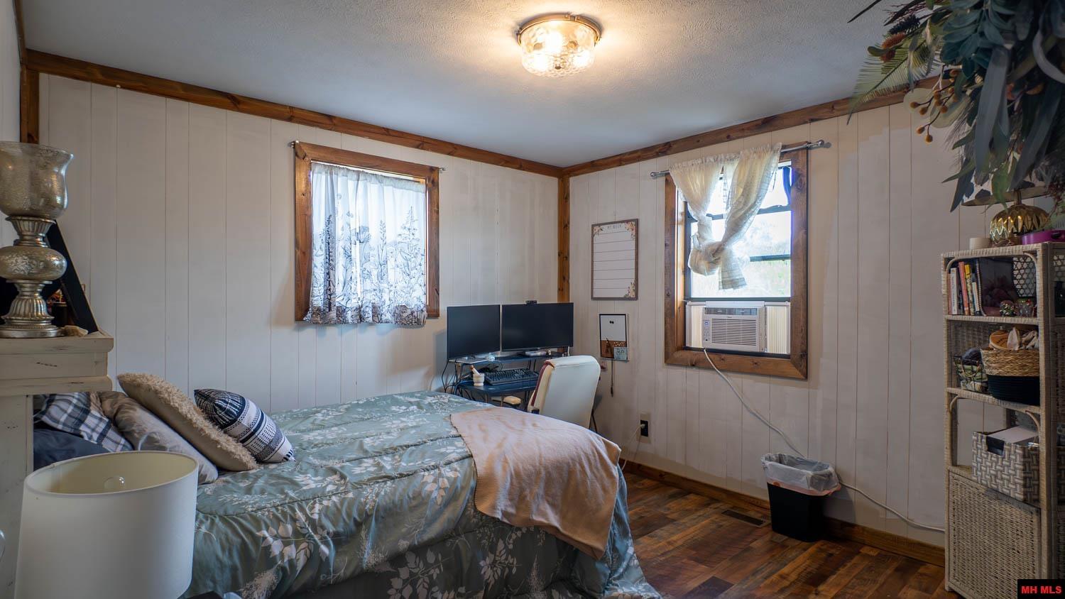 570 MISSOURI AVENUE Mammoth Spring, AR 72554