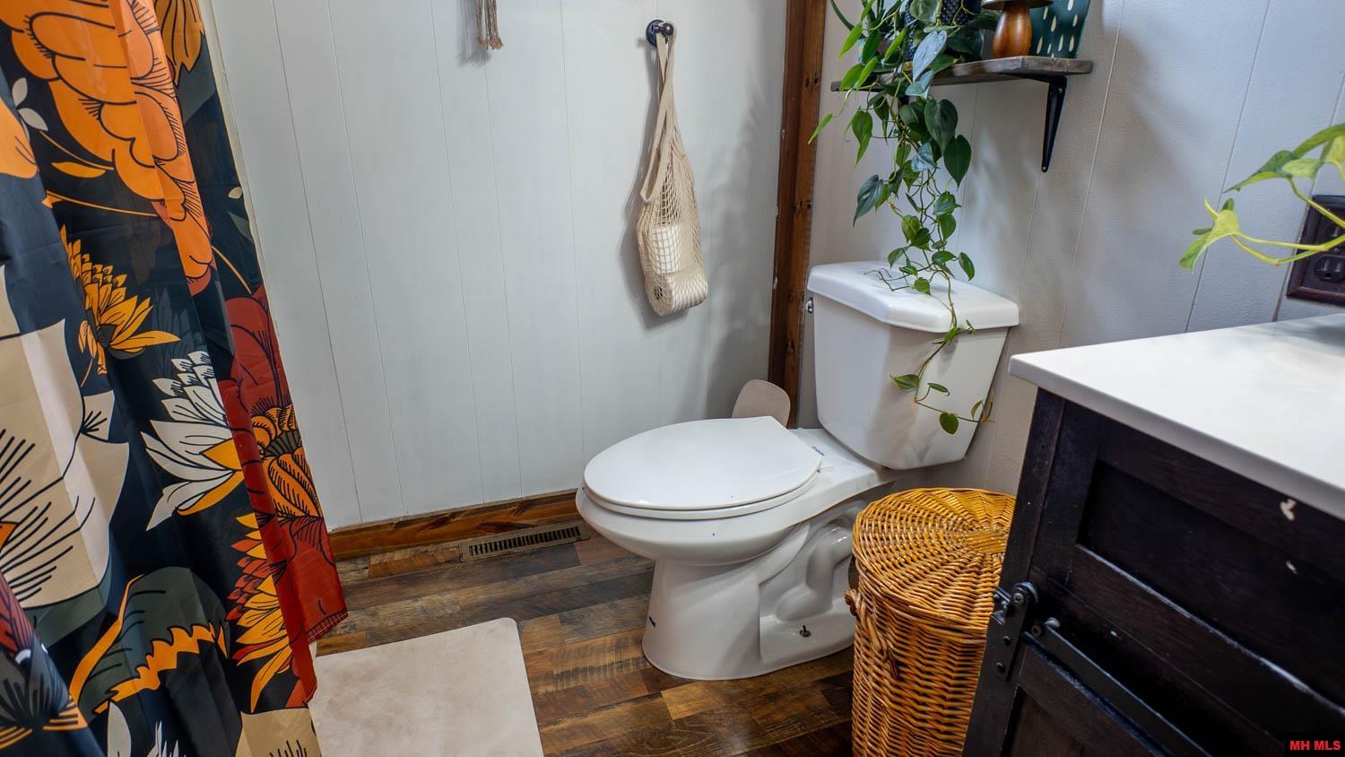 570 MISSOURI AVENUE Mammoth Spring, AR 72554